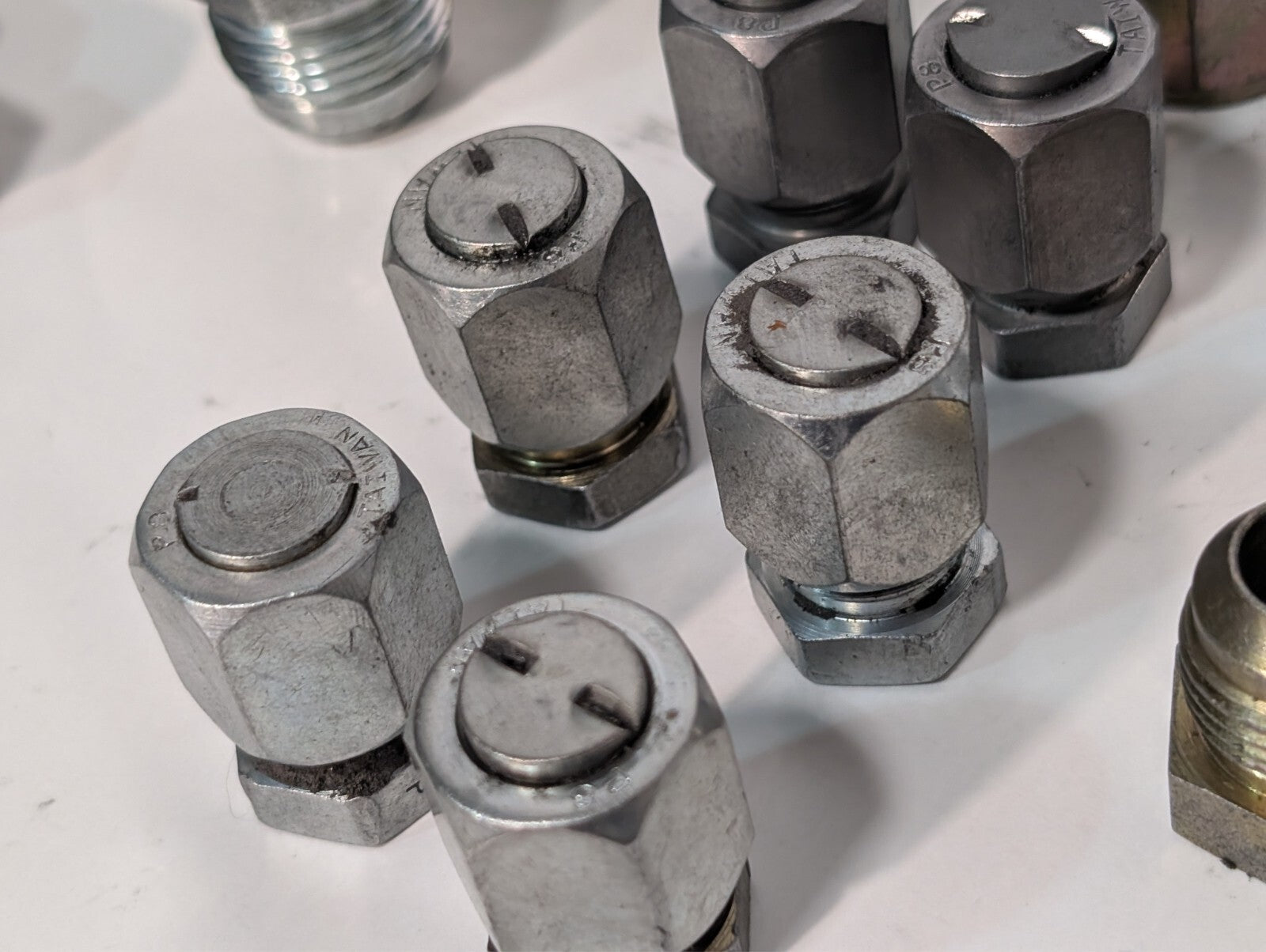(27) High Pressure Compression Tube Fitting Adaptors Hex Head and Assorted Other