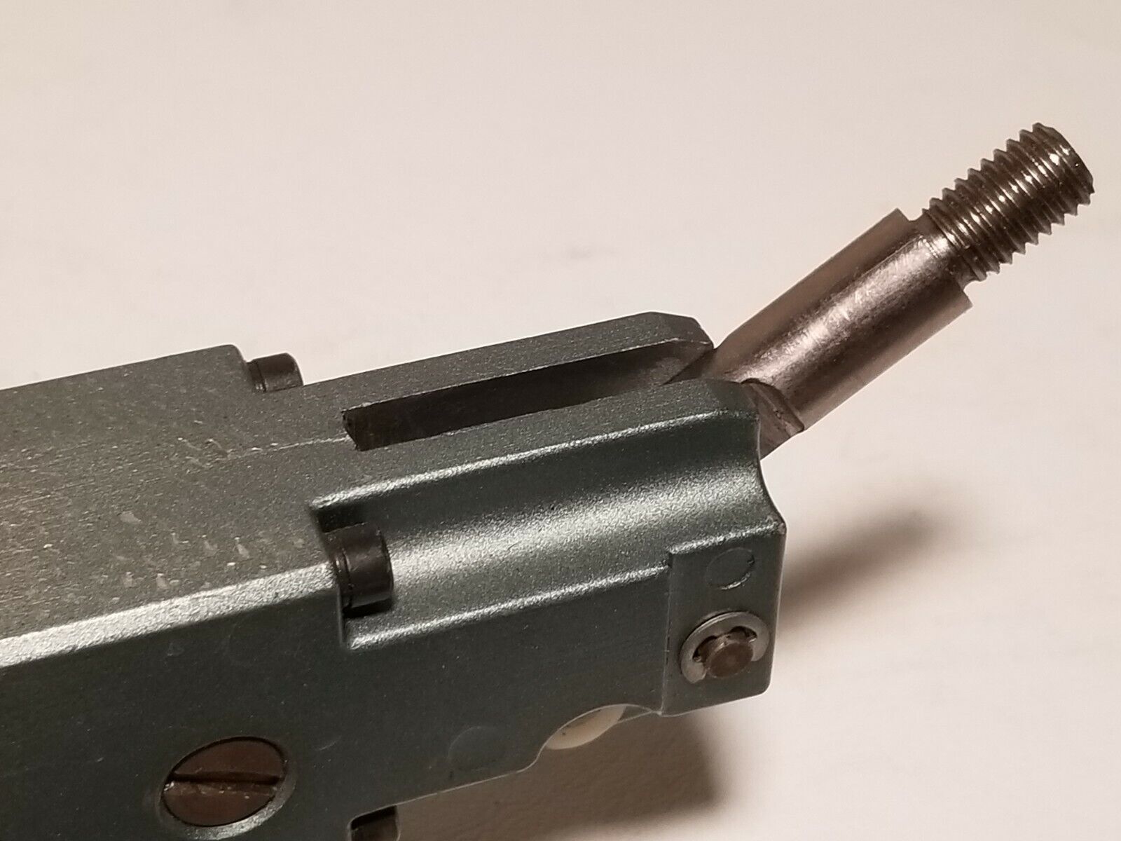 SMC Pneumatics directional air valve NVSH4214-000