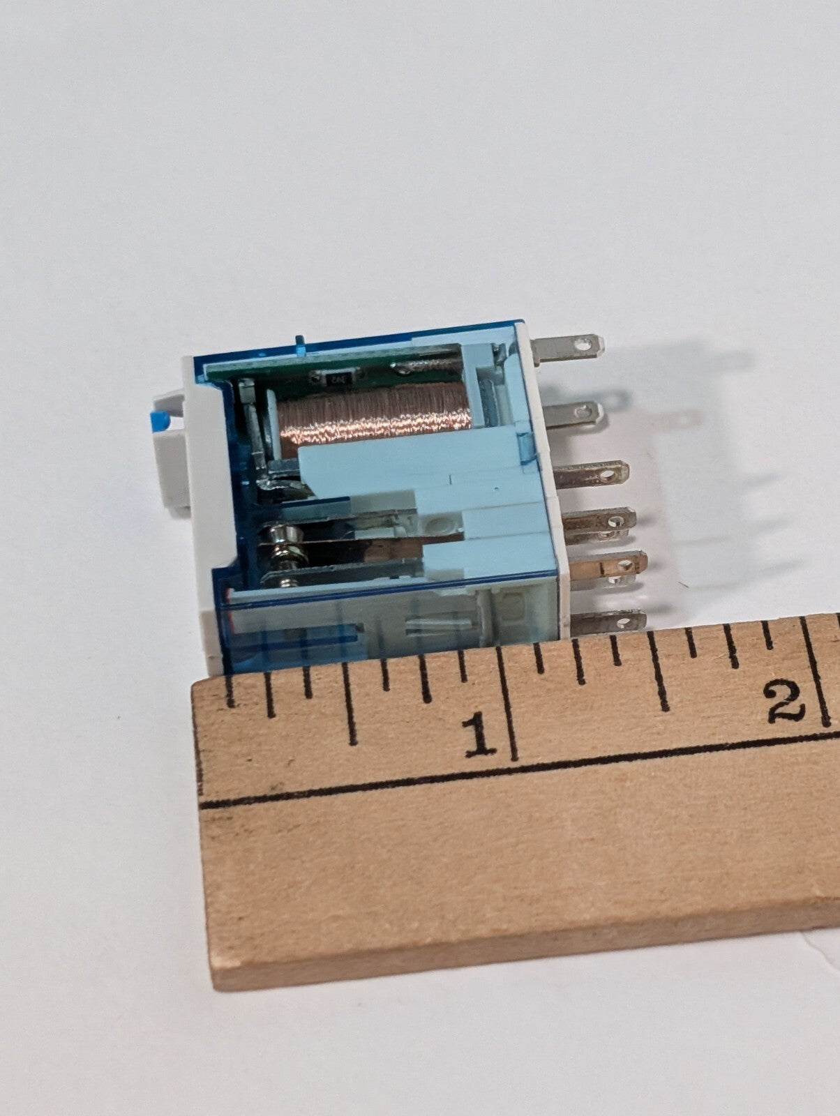 [6] Allen-Bradley 700-HK32Z24 Relay 24VDC