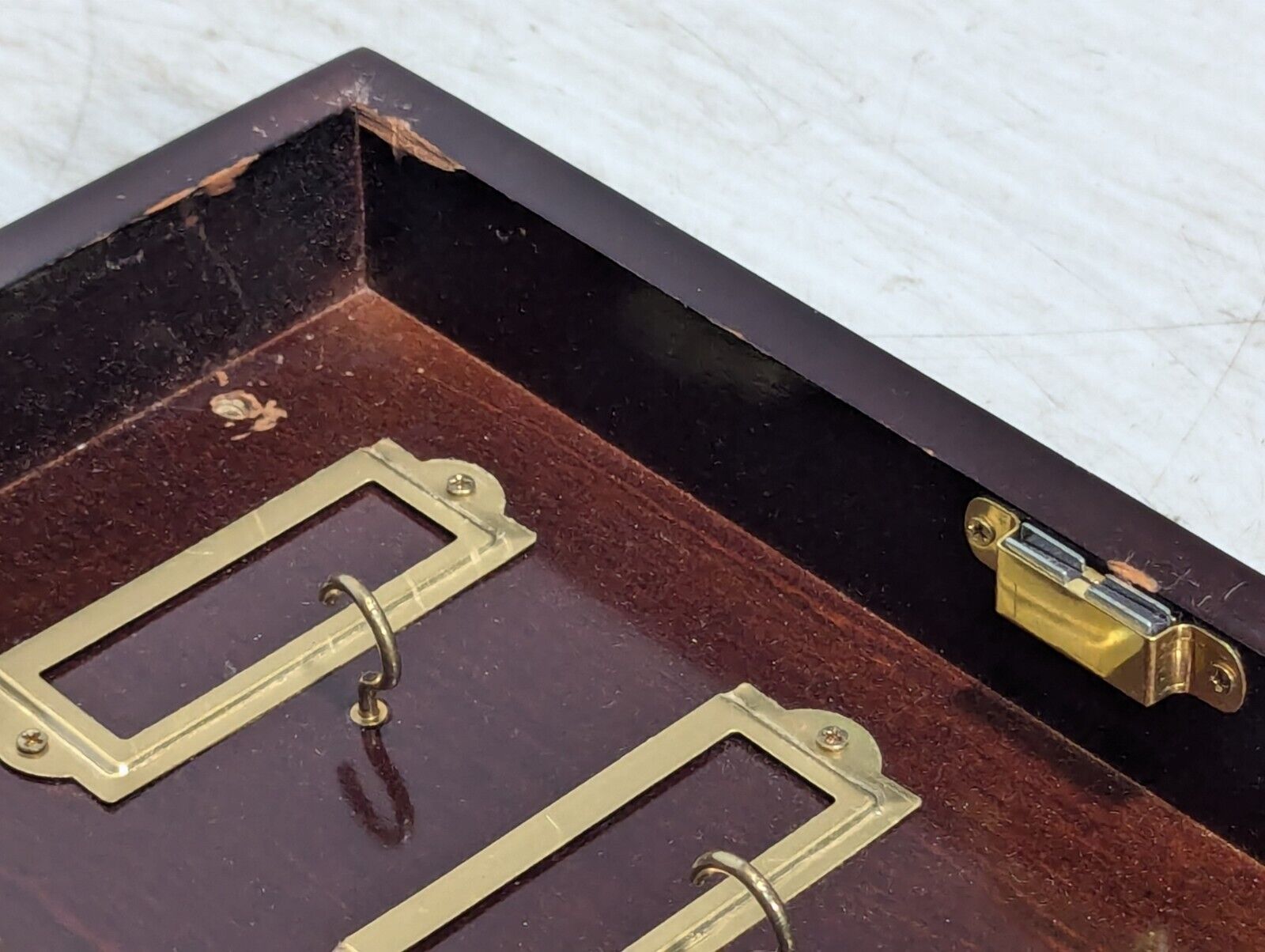 Decorative key storage box, 6 hooks with labels, wall mount - Free Shipping