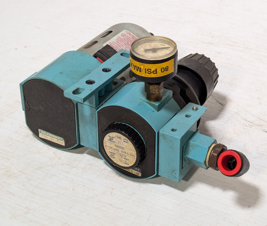 Wilkerson F26-04-000 Pneumatic Filter Assembly, 300Psig, Pressure Gauge, Valve