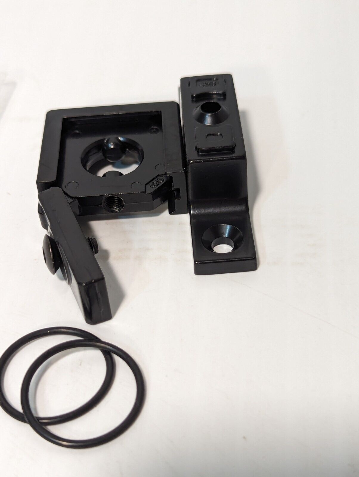 Norgren 4214-52 Quick Clamp With Mounting Flange - Free Shipping