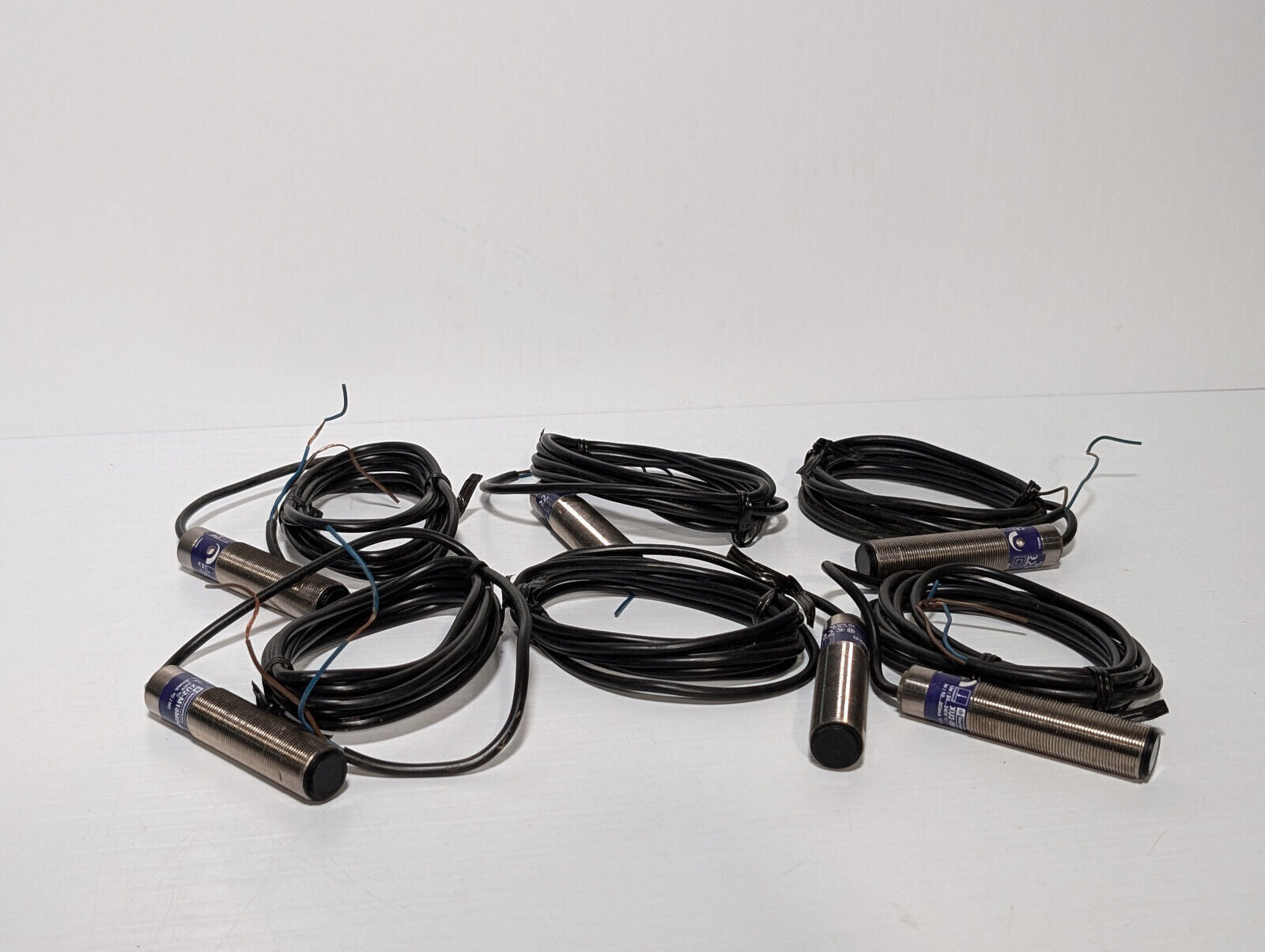 Telemecanique XU2-M18MB230-R Fiber Optic Sensor -Made in France- 240 VAC/DC