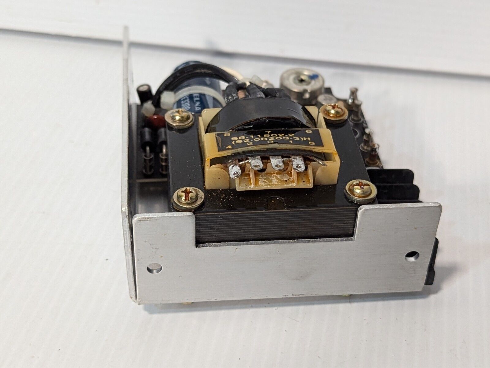 Sola SLS-15-015 Regulated Power Supply Outlet Surplus - Free Shipping+Return