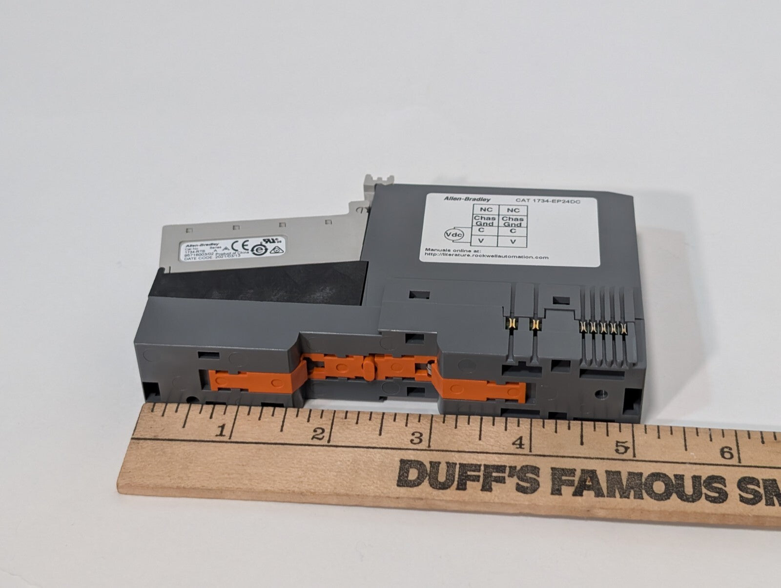 Allen Bradley 1734-EP24DC POINT I/O Extension Power Module Ser B 1734-EP24DC B