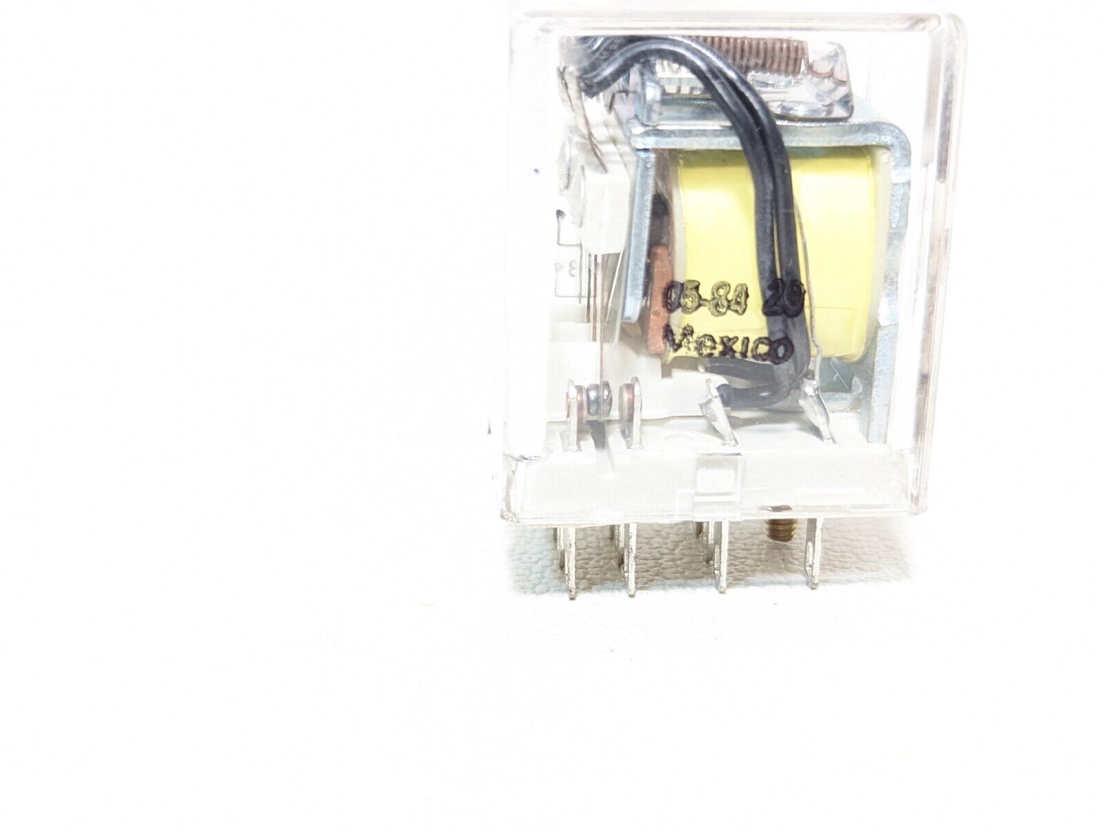 Lot of 2 SIGMA 67RV4-120AC-SCO relays, 5A, 28VDC/120VAC, 50/60Hz, 14 pins