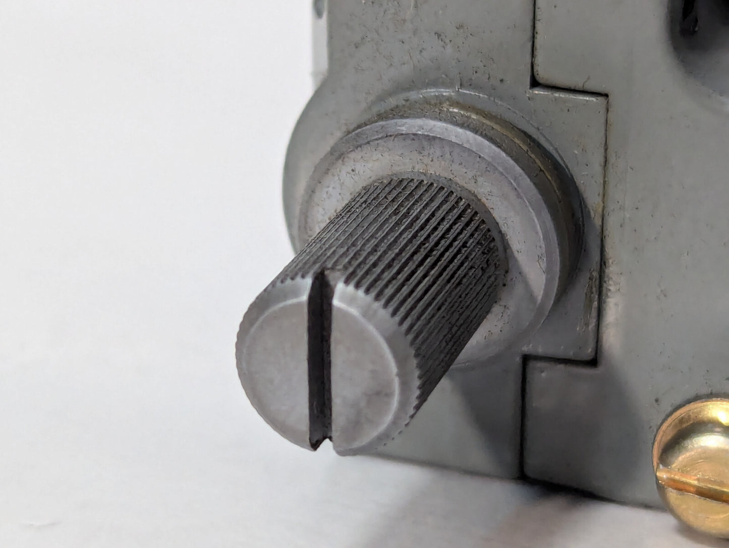 Square D 9007-C68T10 Mechanical Turret Head Position Switch, 10° Pre-travel Arm