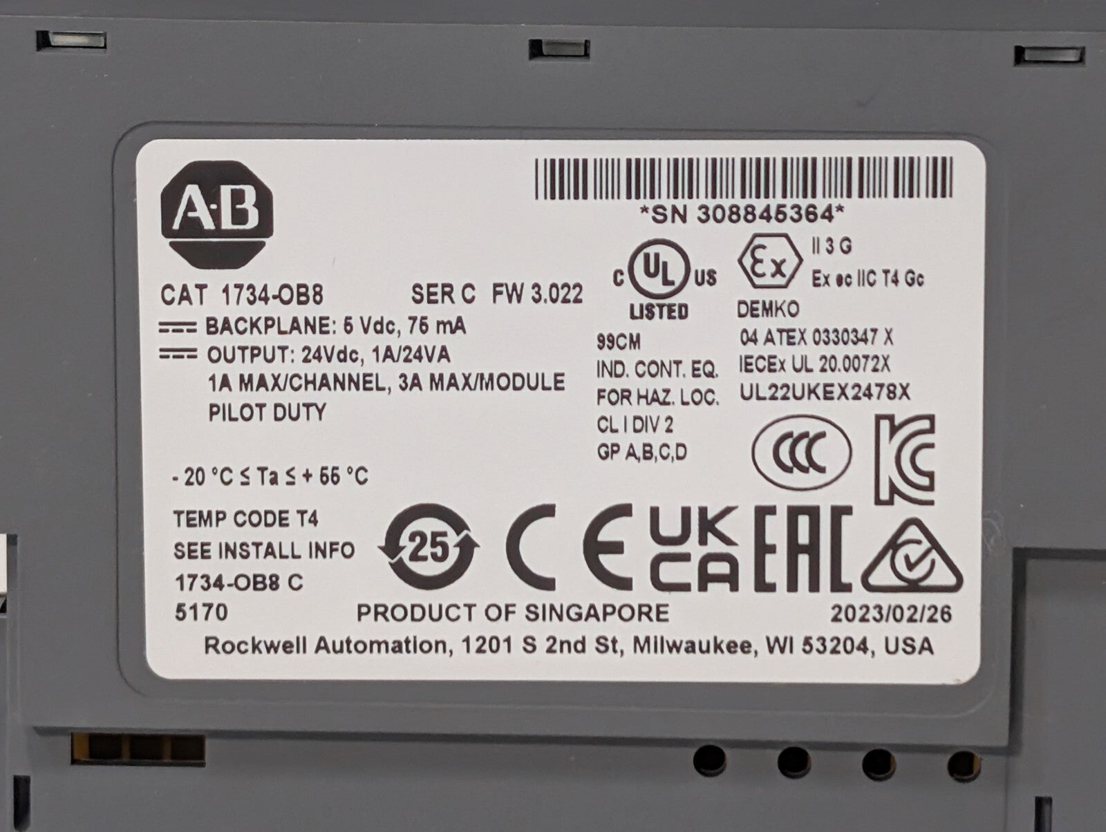 Allen Bradley 1734-OB8 Ser C Point I/O 8 Point Digital Output Module