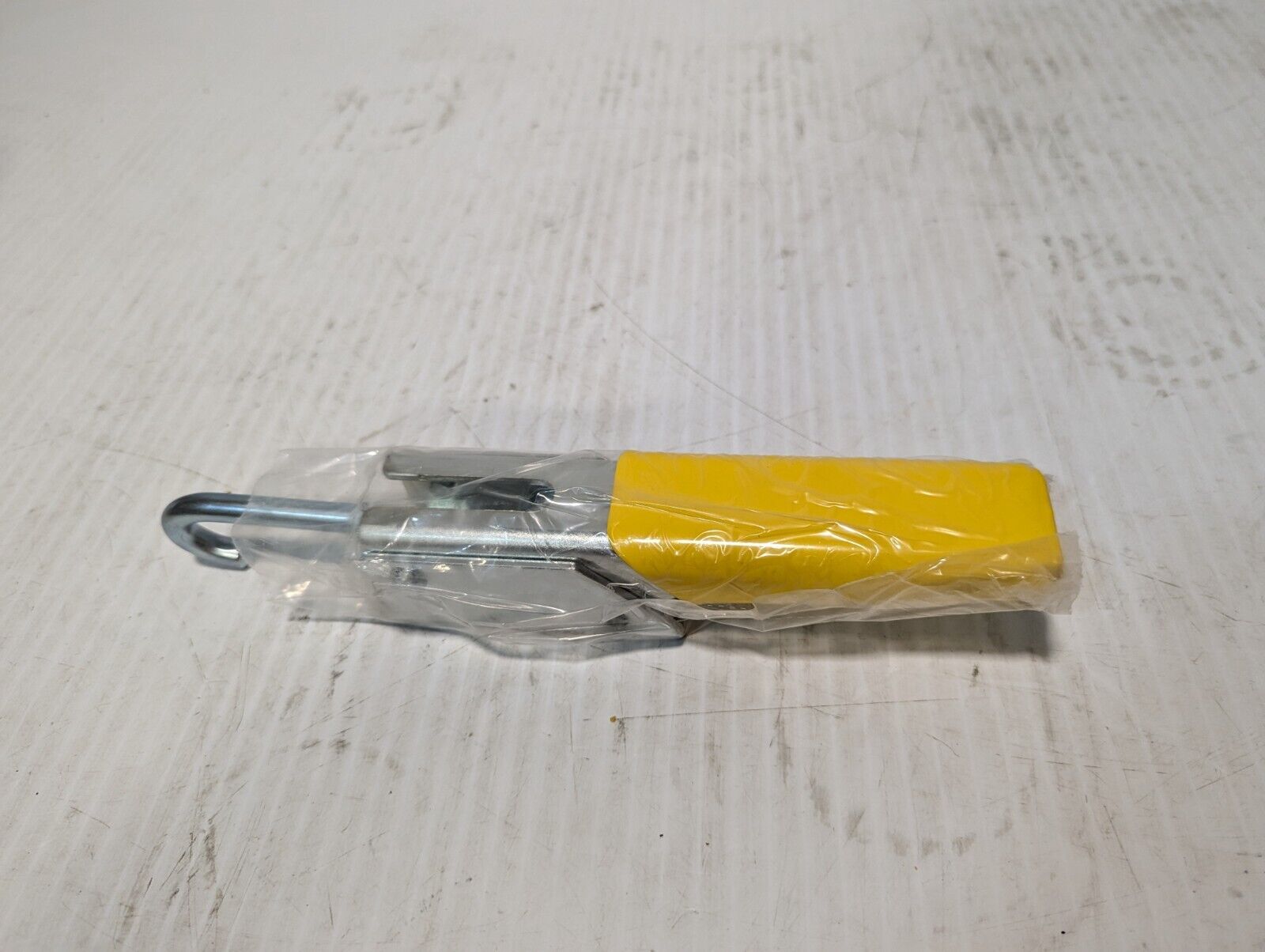 Southco A1-11-902-20 Adjustable Over-Center Draw Latch Heavy-Duty Size, Steel