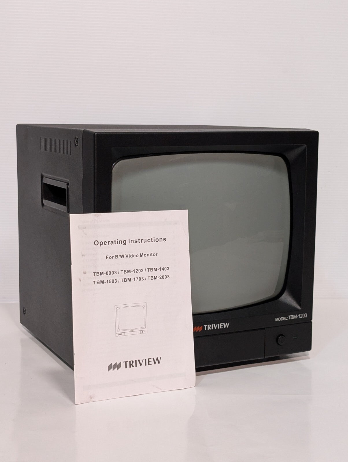 Tatung TBM-1203 Triview  B&W Surveillance Monitor, 11" Visual Screen, Metal Case