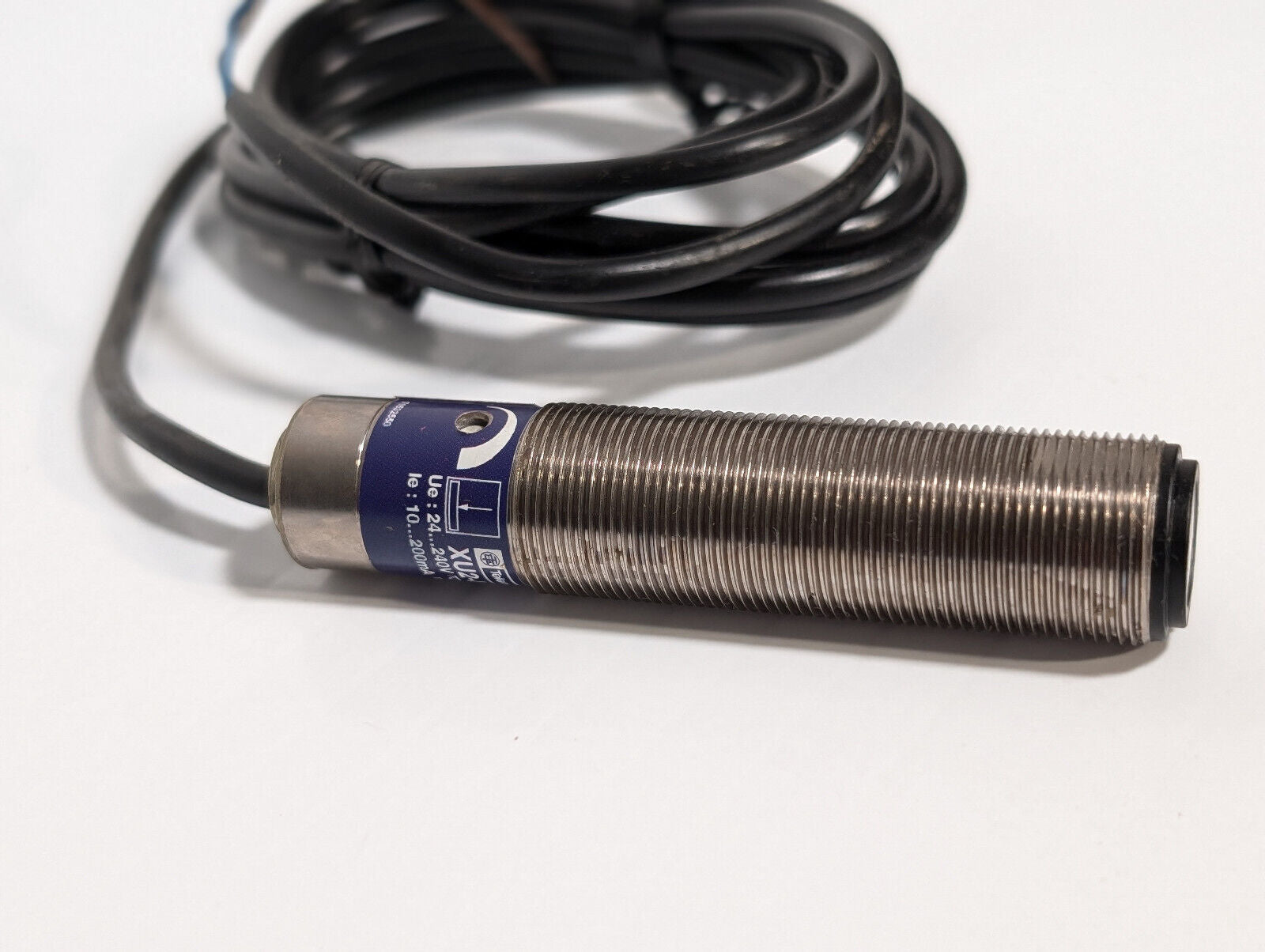 Telemecanique XU2-M18MB230-R Fiber Optic Sensor -Made in France- 240 VAC/DC