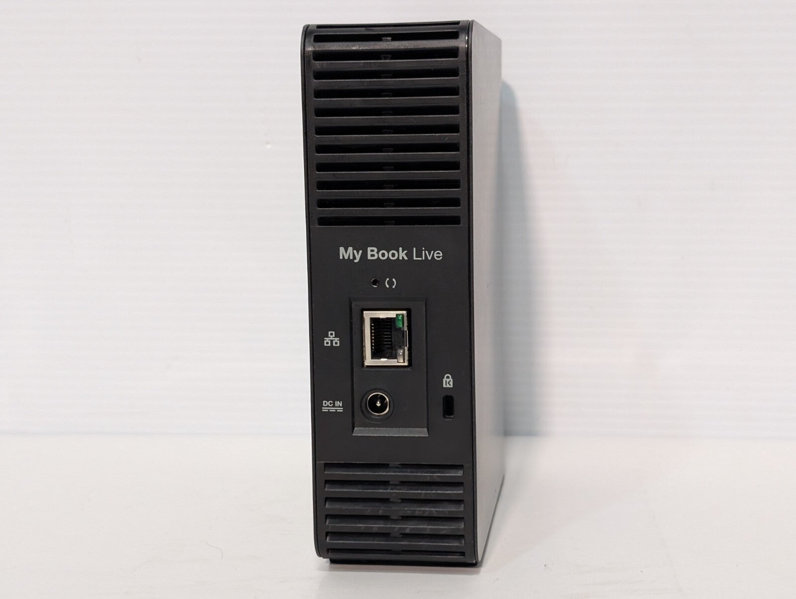 Western Digital WDBAAK0010HCH-00 1TB External Hard Drive, My Book Live