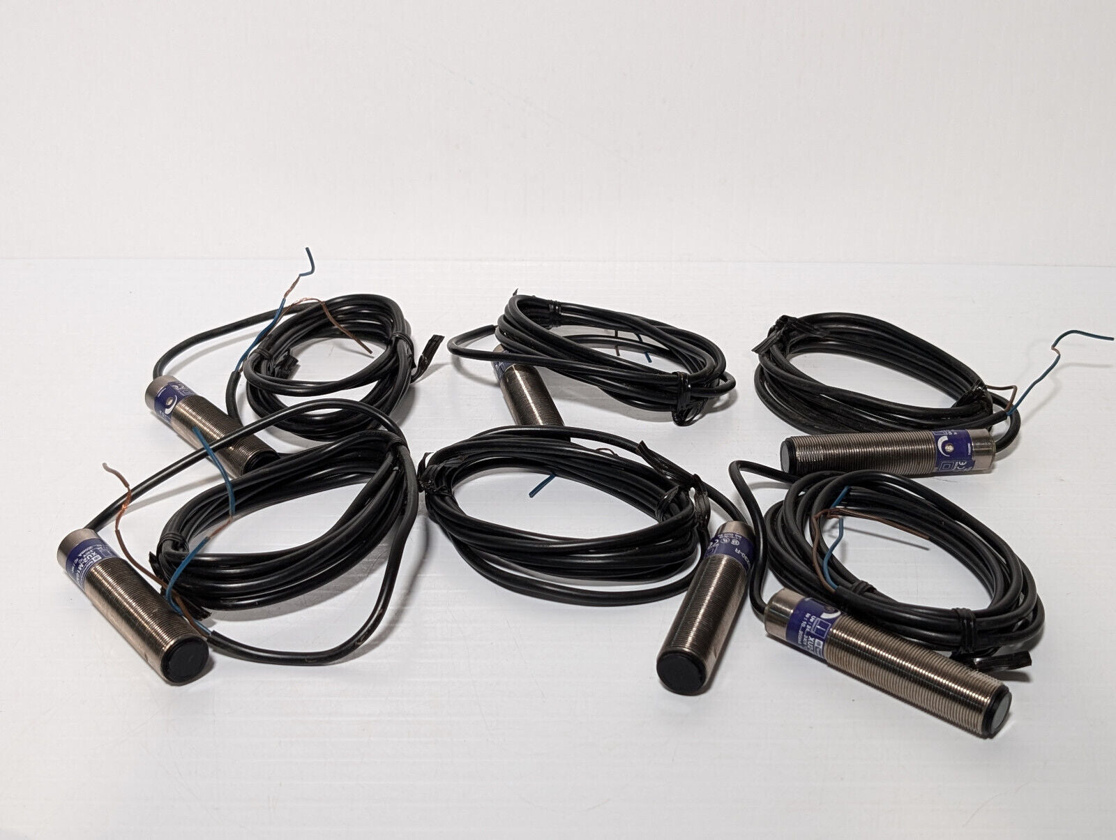 Telemecanique XU2-M18MB230-R Fiber Optic Sensor -Made in France- 240 VAC/DC