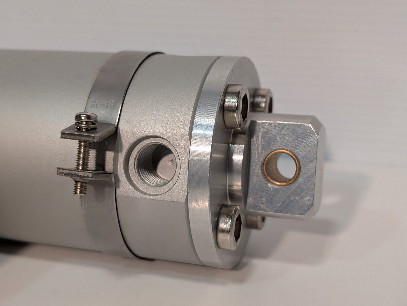 SMC Pneumatics NCDGBN63-0500 Air Cylinder NCDGBN63-0500-G5P, 145PSI