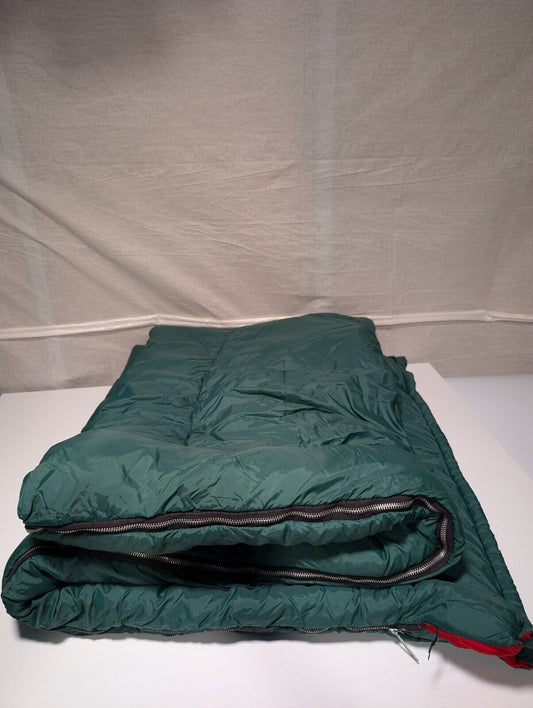Sleeping Bag 72" x 28" Forest Green Shell Red Cotton Lining Insulated