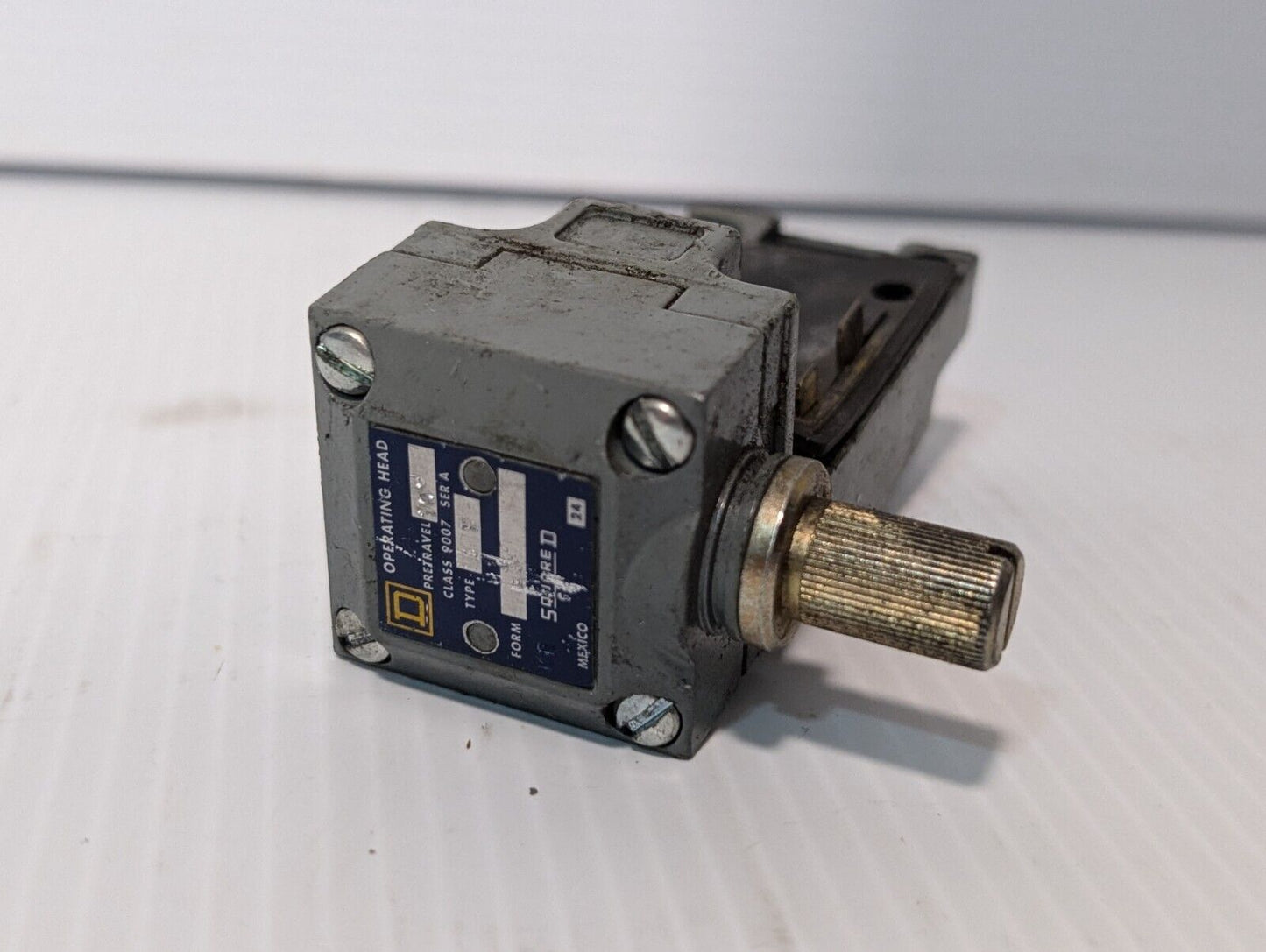 Square D, Class 9007, Ser A. Operating Head Limit Switch, 10 deg