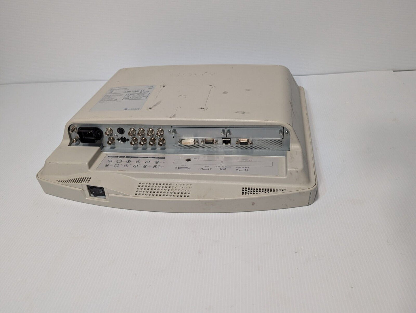 Sony LMD-2140MD 21" Medical Grade  Surgical LCD Monitor - Free Shipping