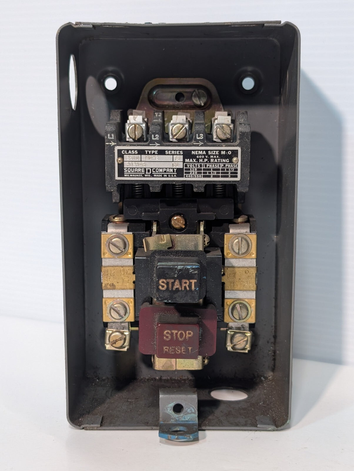 Square D Class 2510 BG-2 Series A Manual Starter 202848