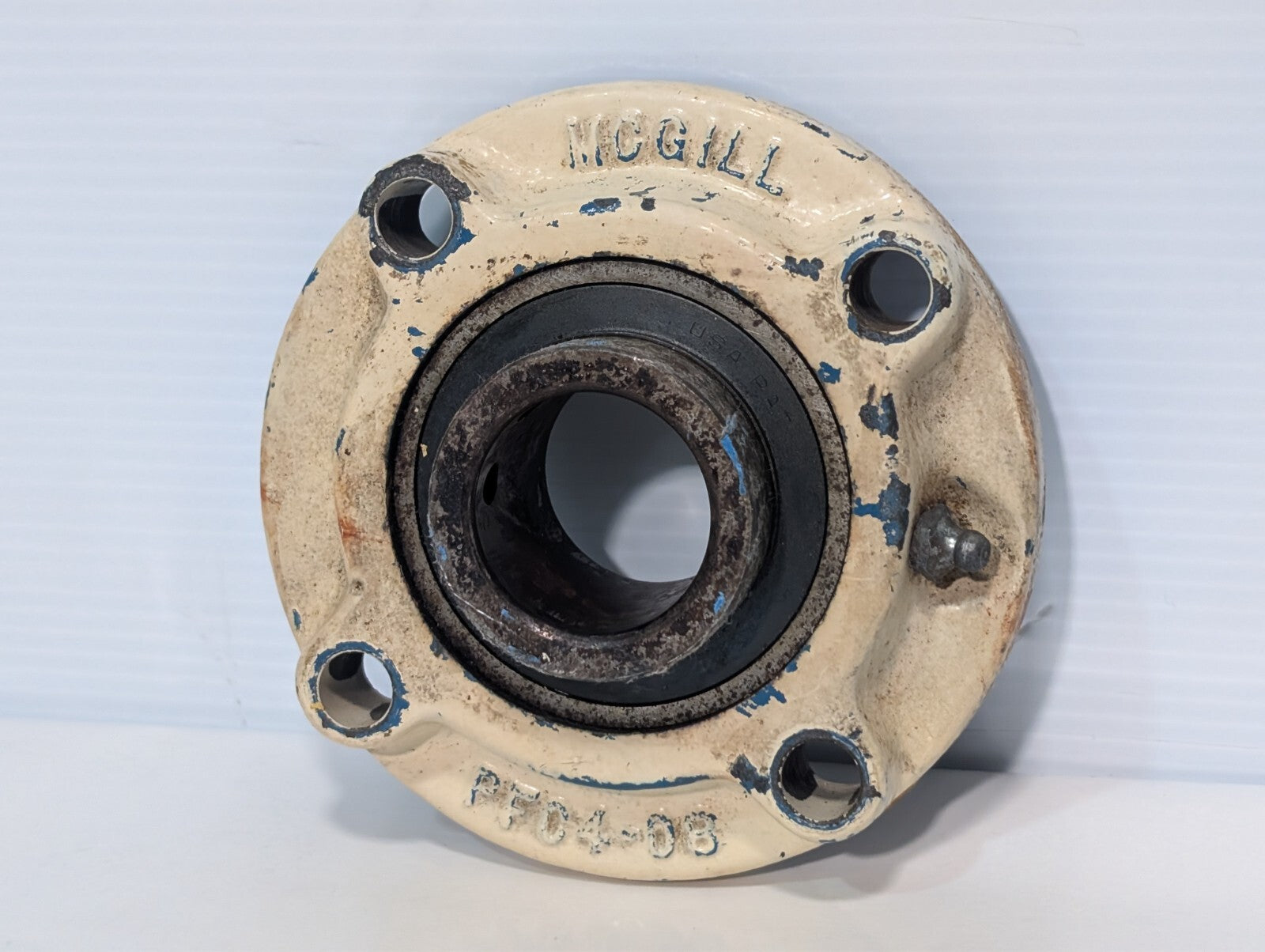 (1) McGill PFC4-08 Bolt Flange Mounted Bearing