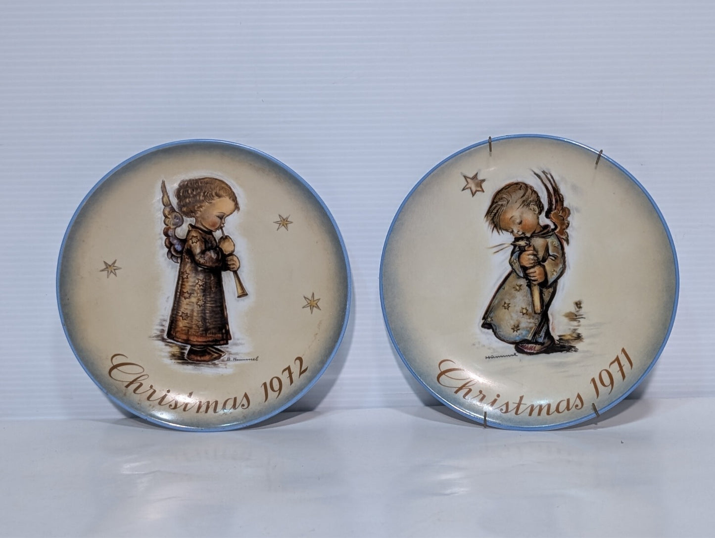 (2) Bertha Hummel Christmas Plate 1971 1972 Heavenly Angel Children