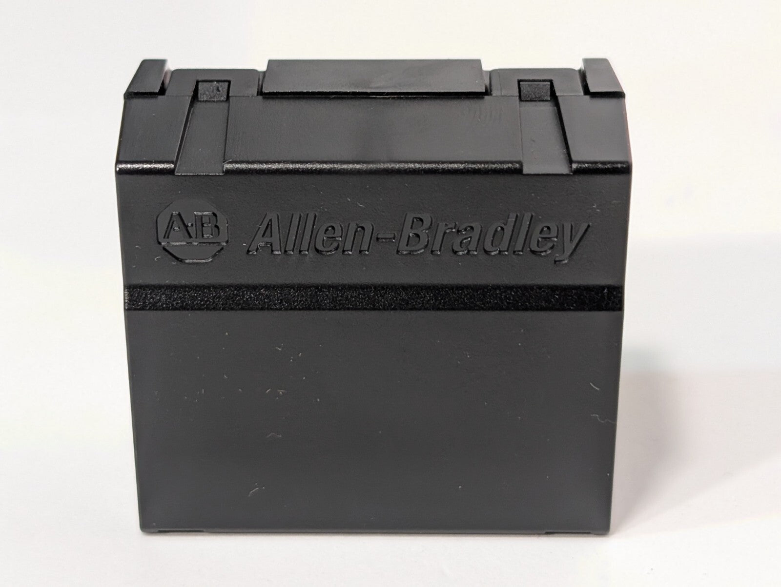 (1) NEW Allen Bradley 2198-KTBT Ser A PN-D178180 Battery Box Rockwell Automation