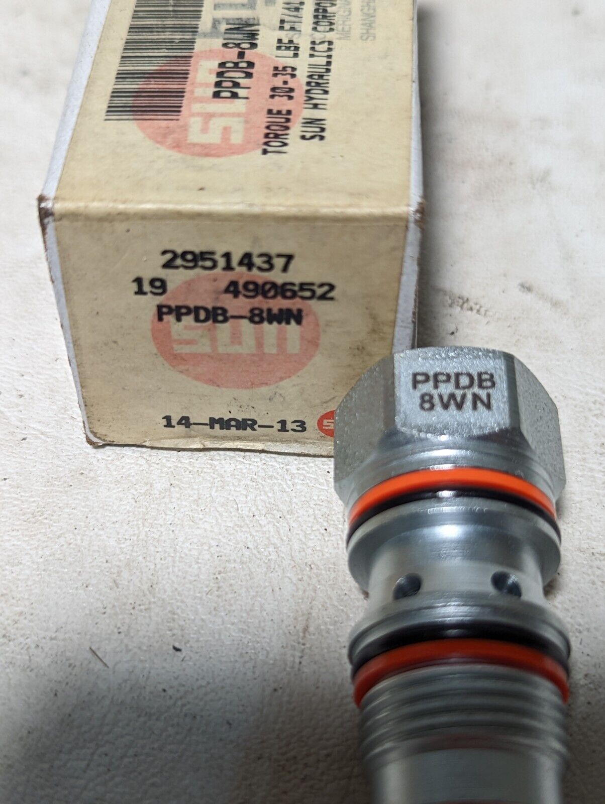 Sun Hydraulics PPDB-8WN pressure reducing cartridge, pilot-operated, main stage 