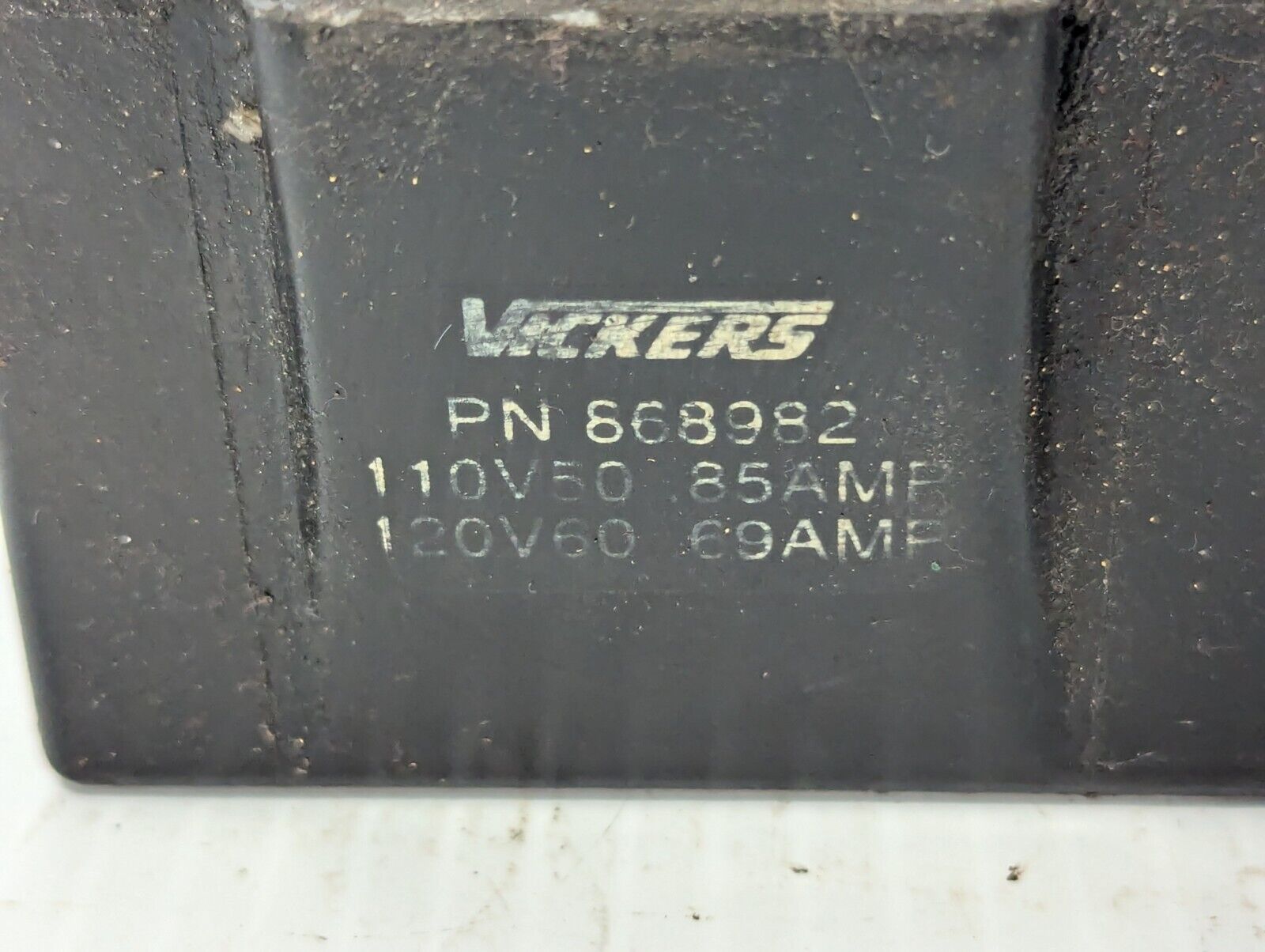 Vickers 868982 coil, 120VAC 60Hz 0.69A; 110VAC 50Hz 0.85A - Free Shipping