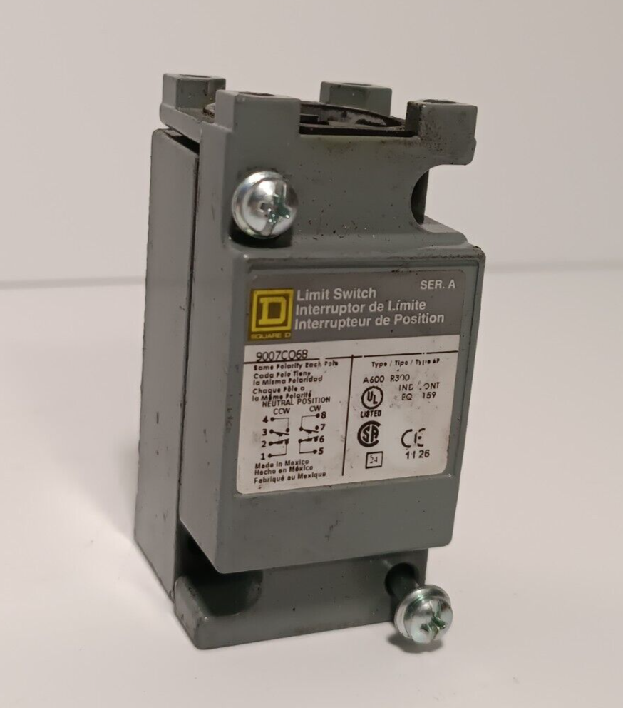 Square D 9007CO68 Limit Switch with 9007CT62 Limit Switch Base 10A 600V