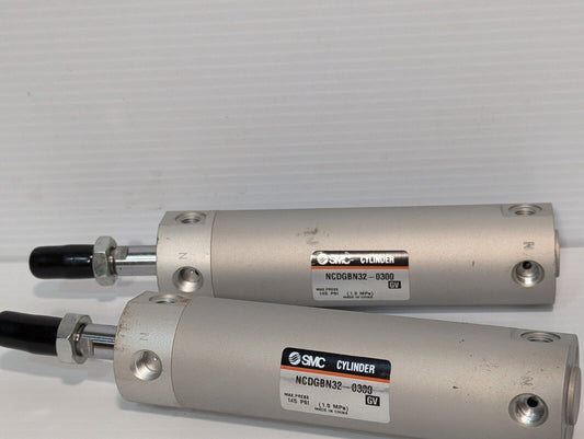 SMC NCDGBN32-0300 Pneumatic Air Cylinder, 1.25" Bore, 3" Stroke, 145psi (1.0MPa)