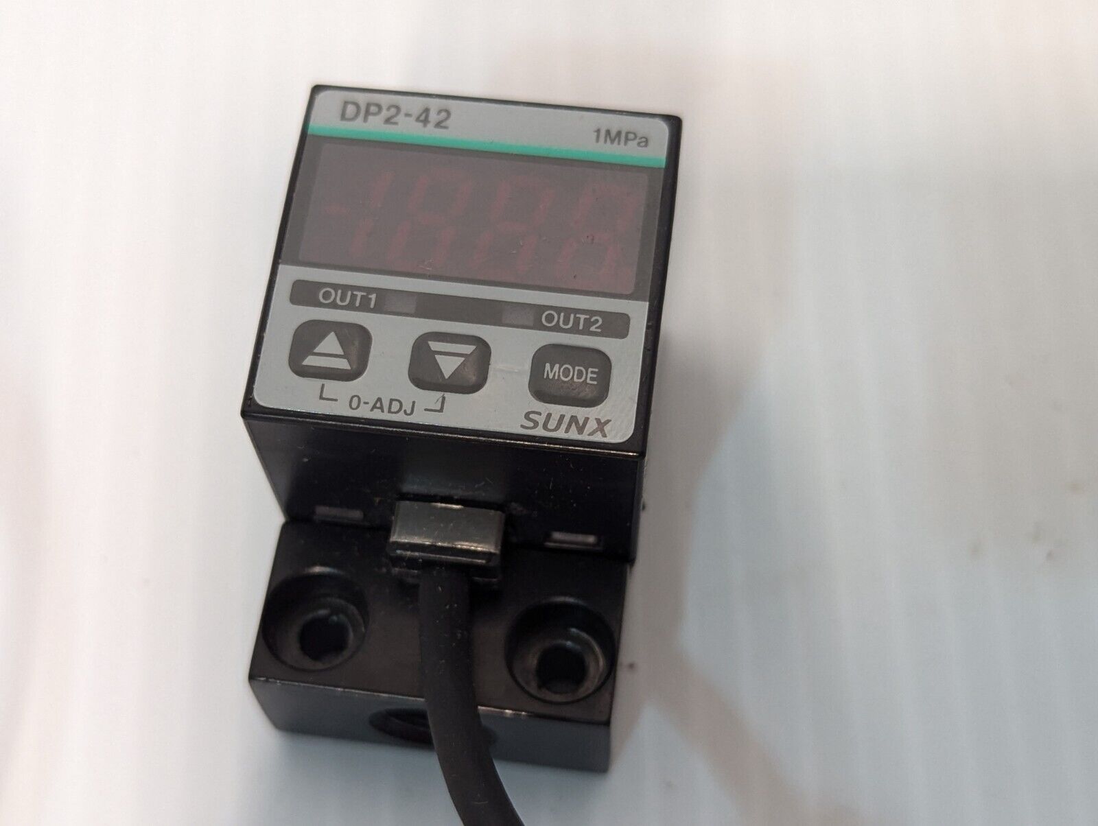 SUNX DP2-42 High Performance Digital Pressure Switch, UDP242 (upto 1.000 Mpa)