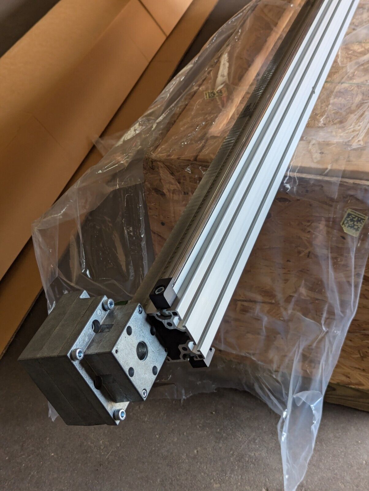 Macron 11237D01 Linear Rail Actuator 3040-13-000-1632 - Free Shipping+Returns