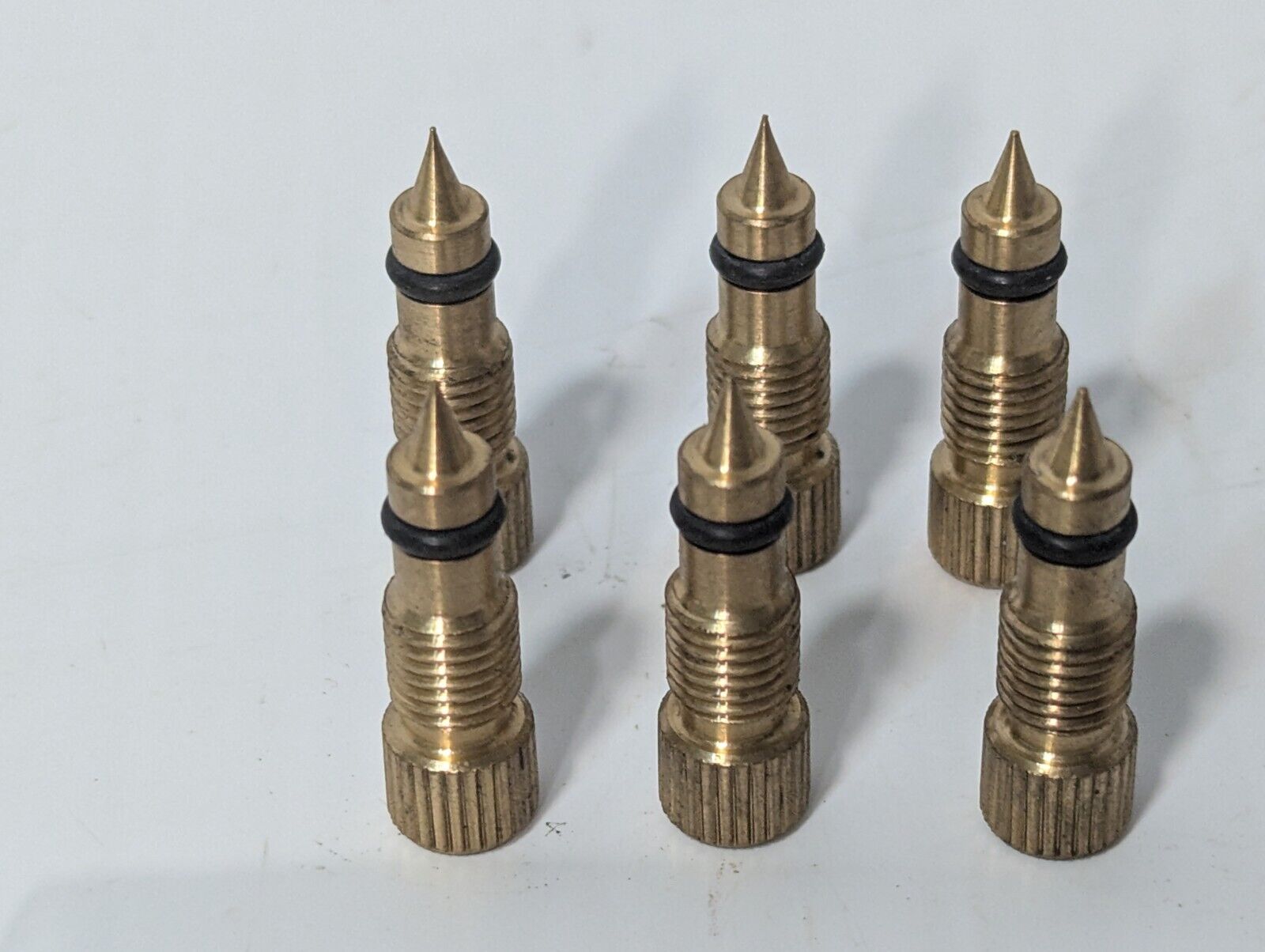 Lot of 6 brass screw valve plugs, marked 4978, as pictured - Free Shipping