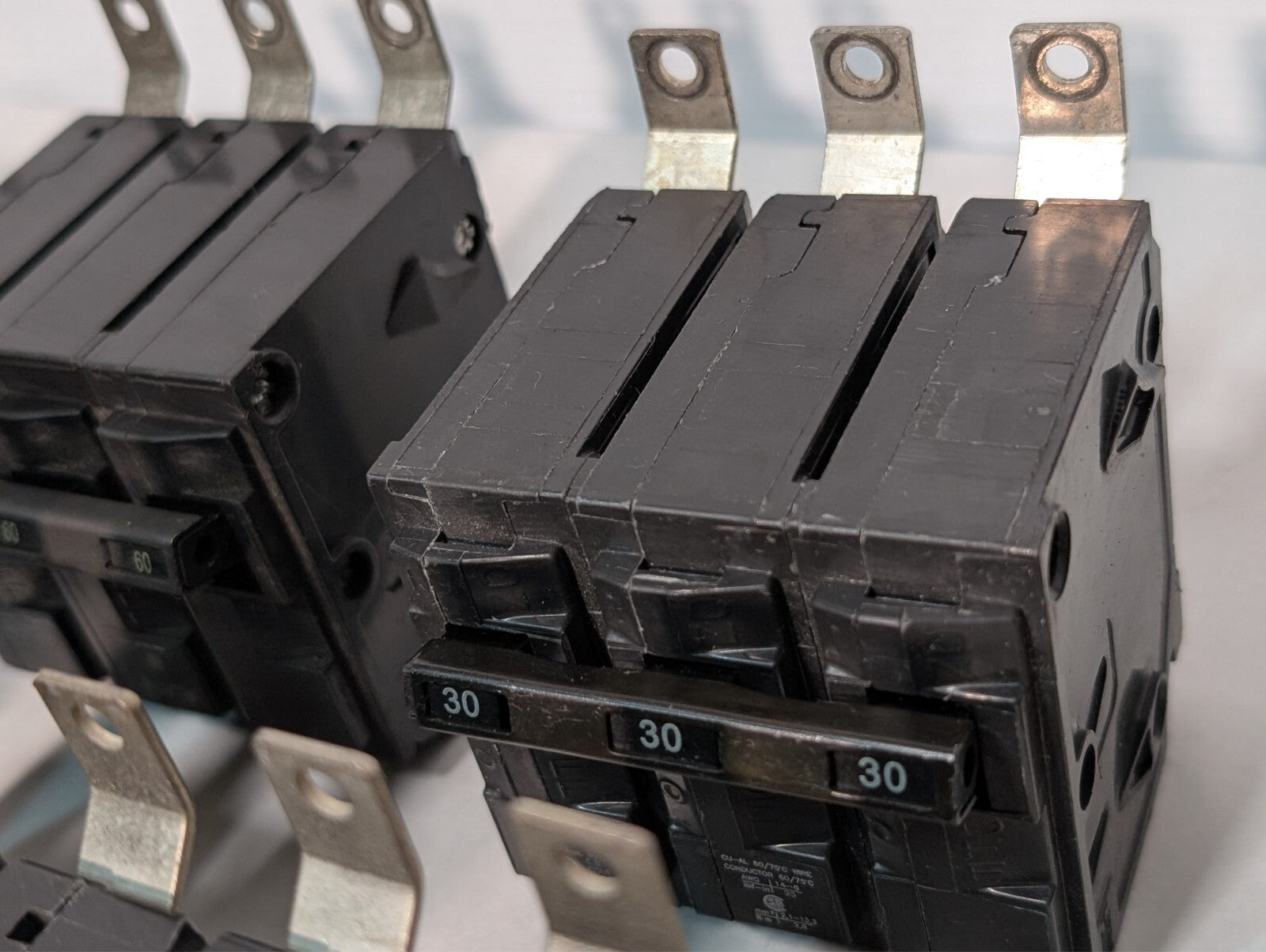 (19) Siemens 3-Pole Circuit Breakers, B- and BL- Type, 15A 20A 30A 40A 50A 60A
