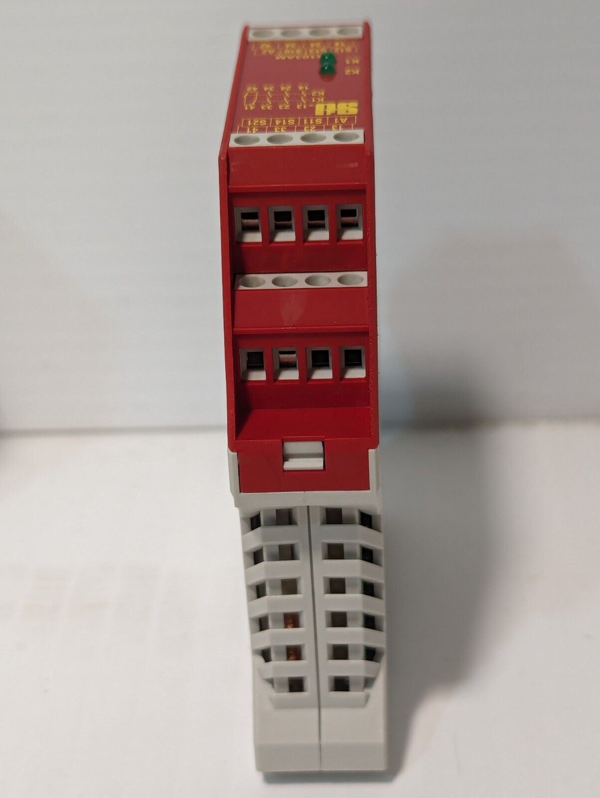 STI SR103AM Relay Dual Channel Safety Monitoring 24VAC/DC - Free Shipping