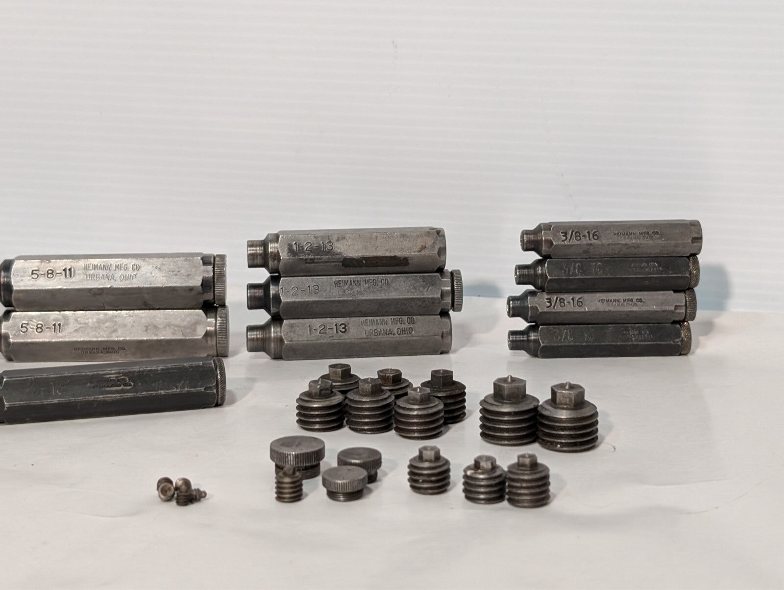 (25) Heimann Transfer Screw Incl. 3/8-16, 1-2-13, 5-8-11, etc. See photos+desc.
