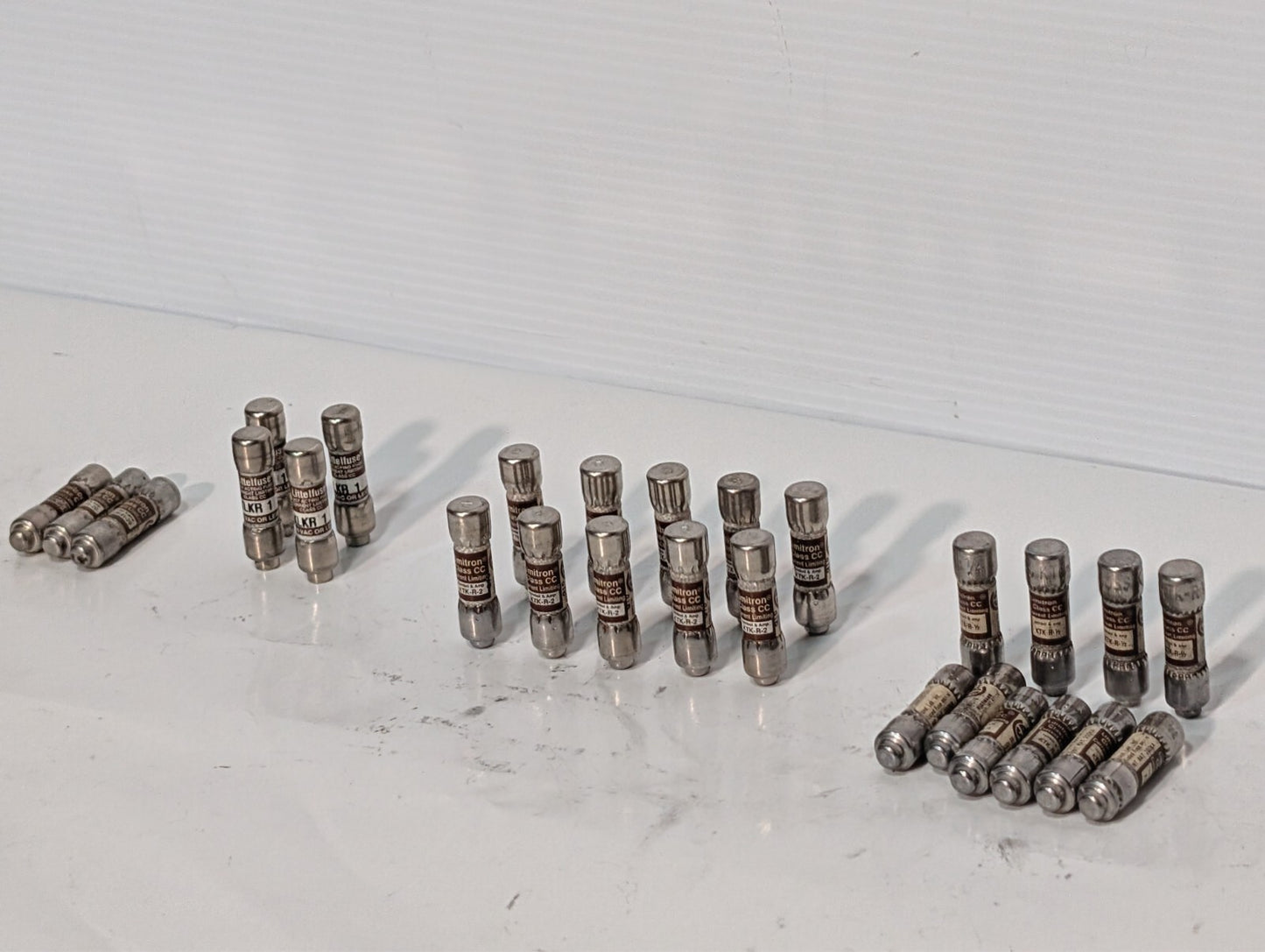 (27) Limitron KTK and KLKR Fuses, KLKR 1, KTK-R-2, KTK-R-1/2, KTK-R-20