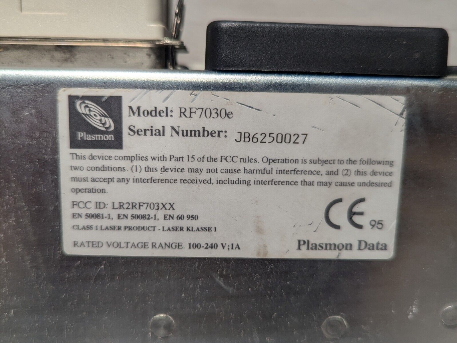 Plasmon RF7030e External Multifunction Magneto-Optical SCSI Disk Drive