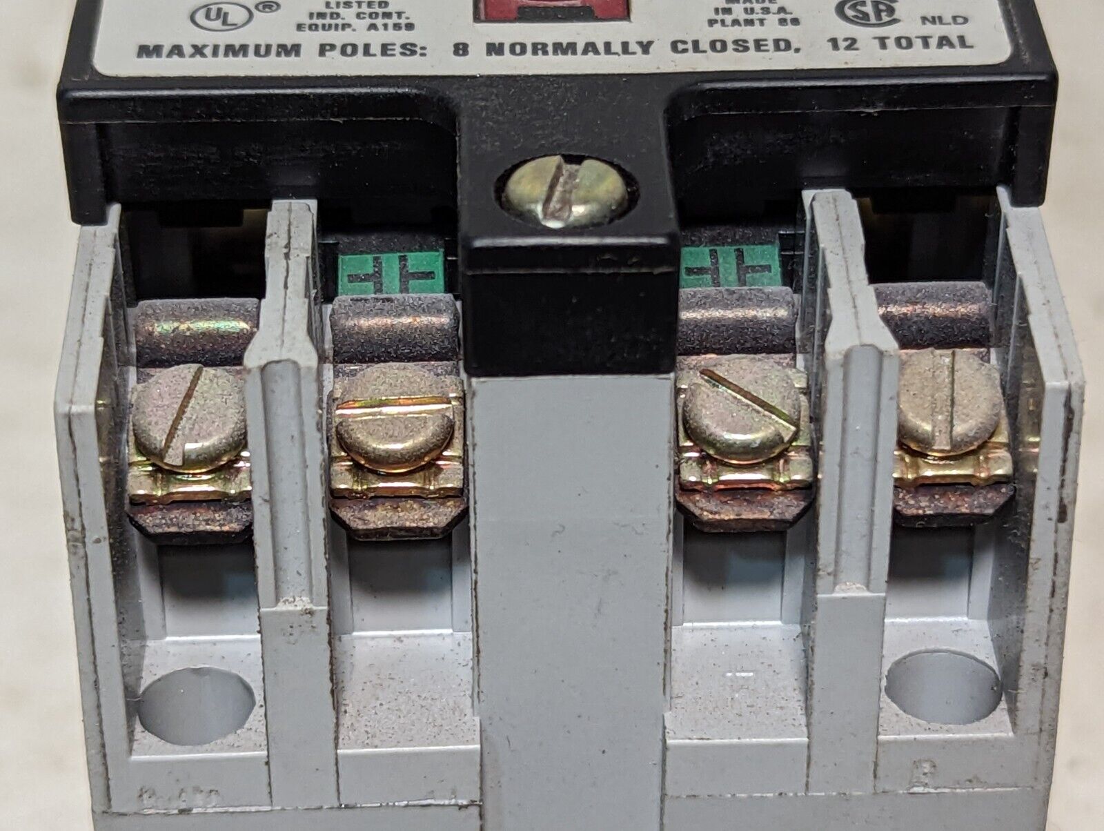 Square D 8501X020 industrial control relay, type X