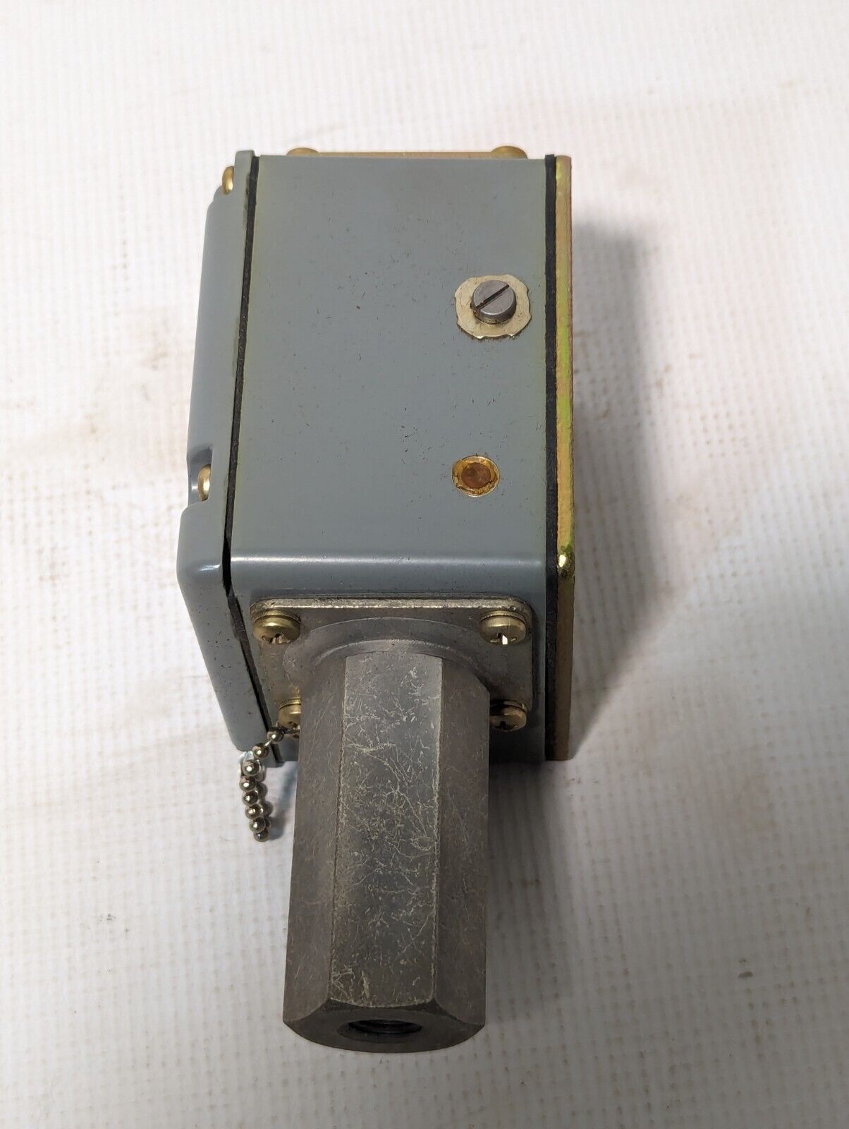 Square D 9012-AC12 Pressure Switch - Free Shipping
