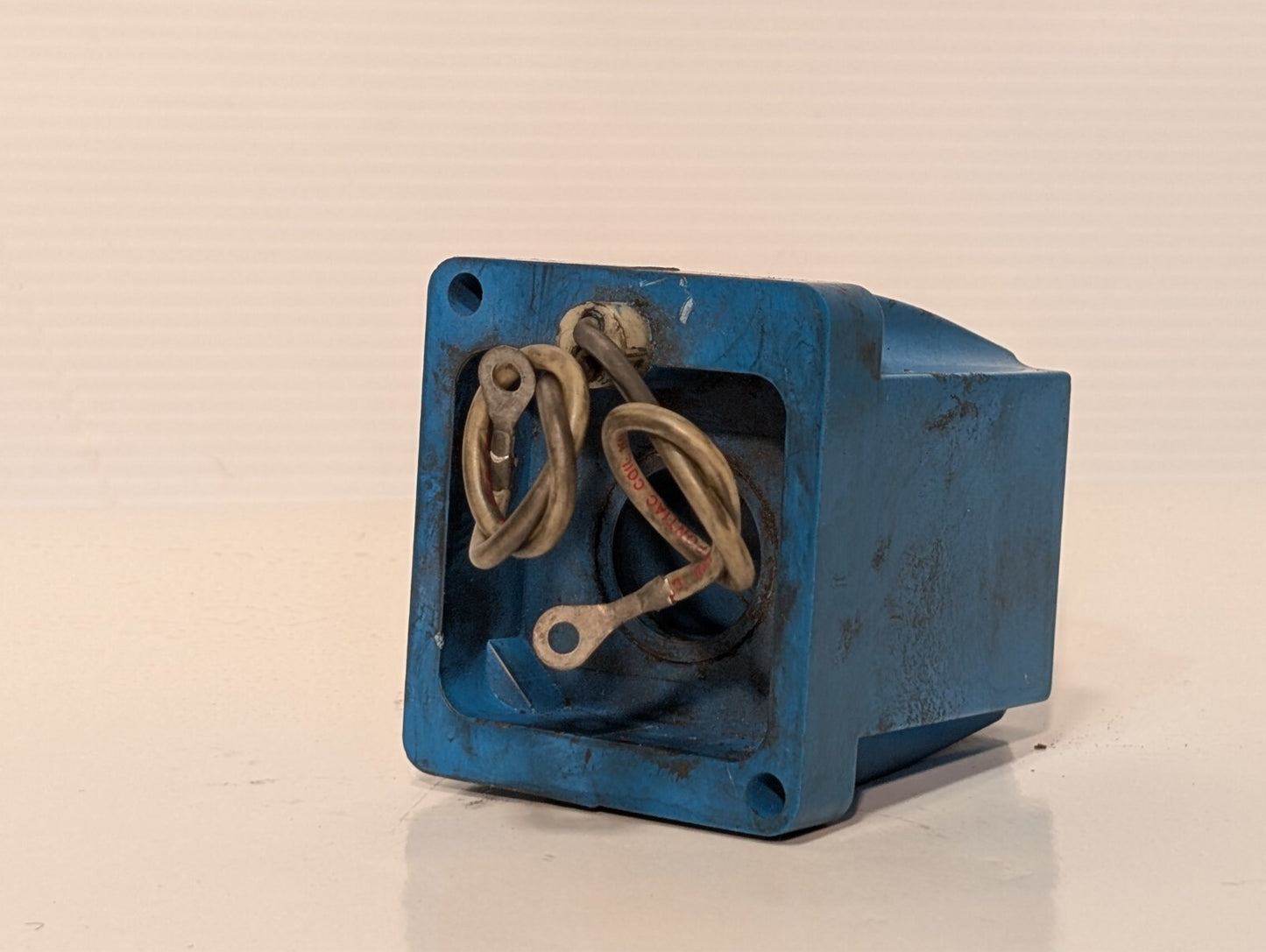 Vickers 400823 coil, 115/120VAC 60Hz 0.8A; 110VAC 50Hz 0.96A