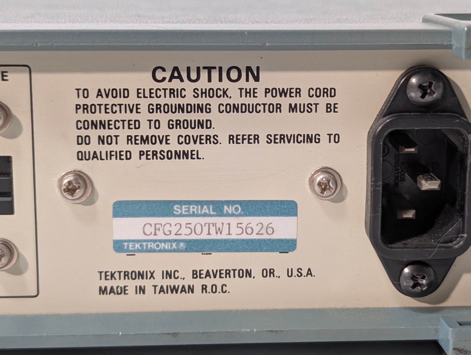 Tektronix CFG250 Function Generator with Power Cord 2MHz