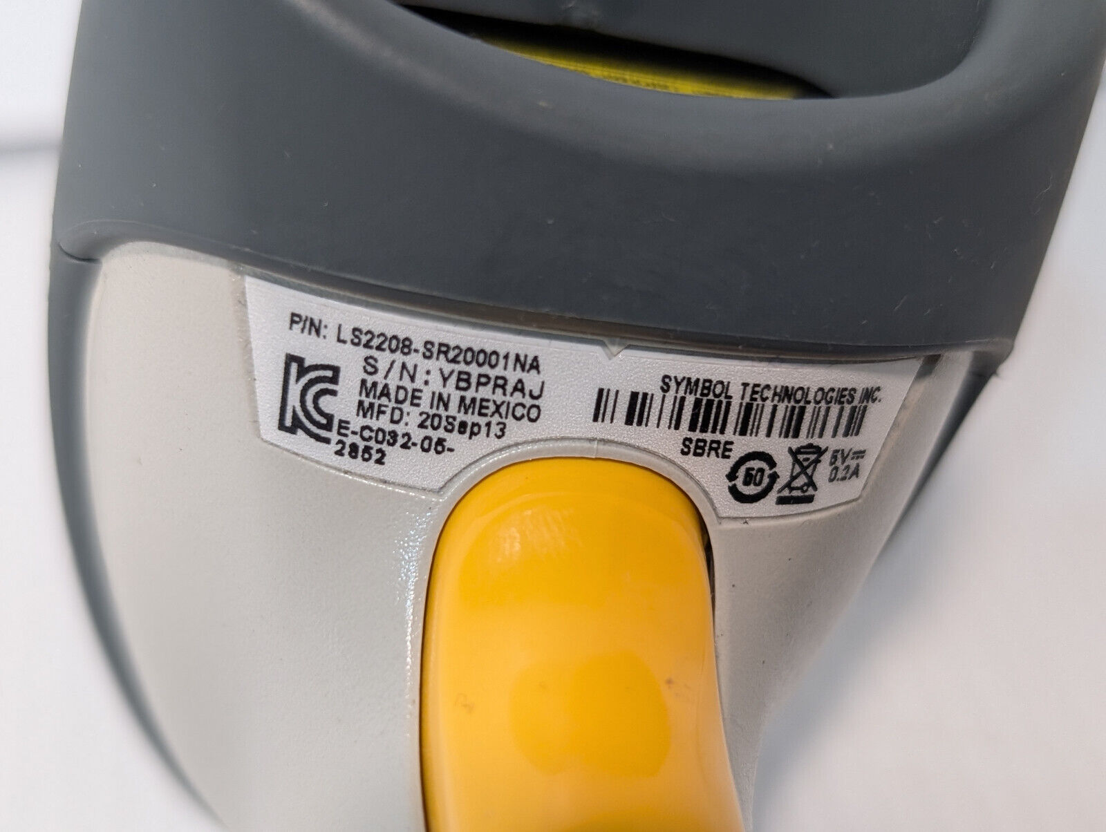 Symbol Technologies LS 2208-SR20001NA Barcode Scanner, Laser, with Cable, 5V