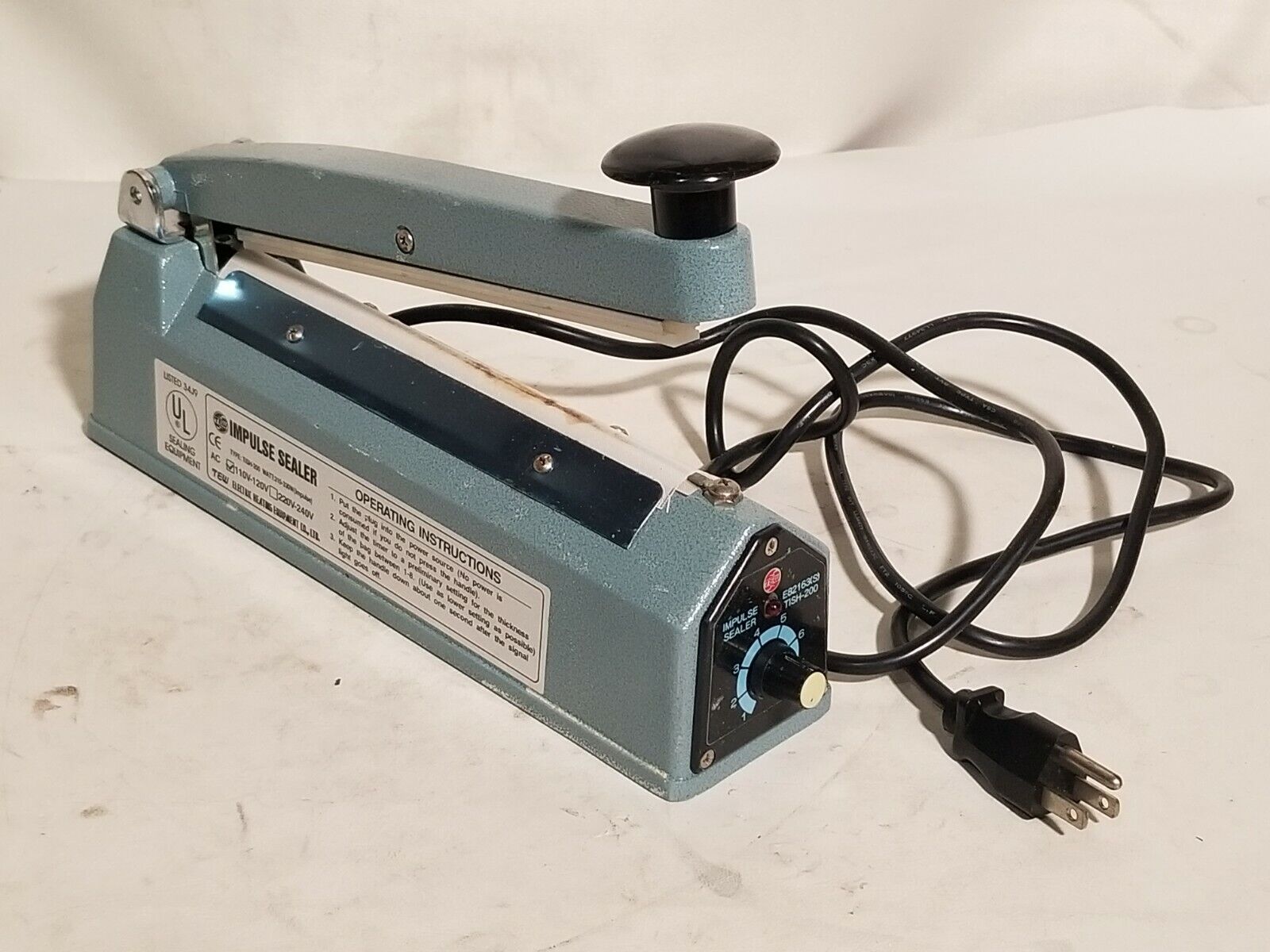 TEW impulse sealer TISH-200, 110-120VAC, 310-330W at impulse