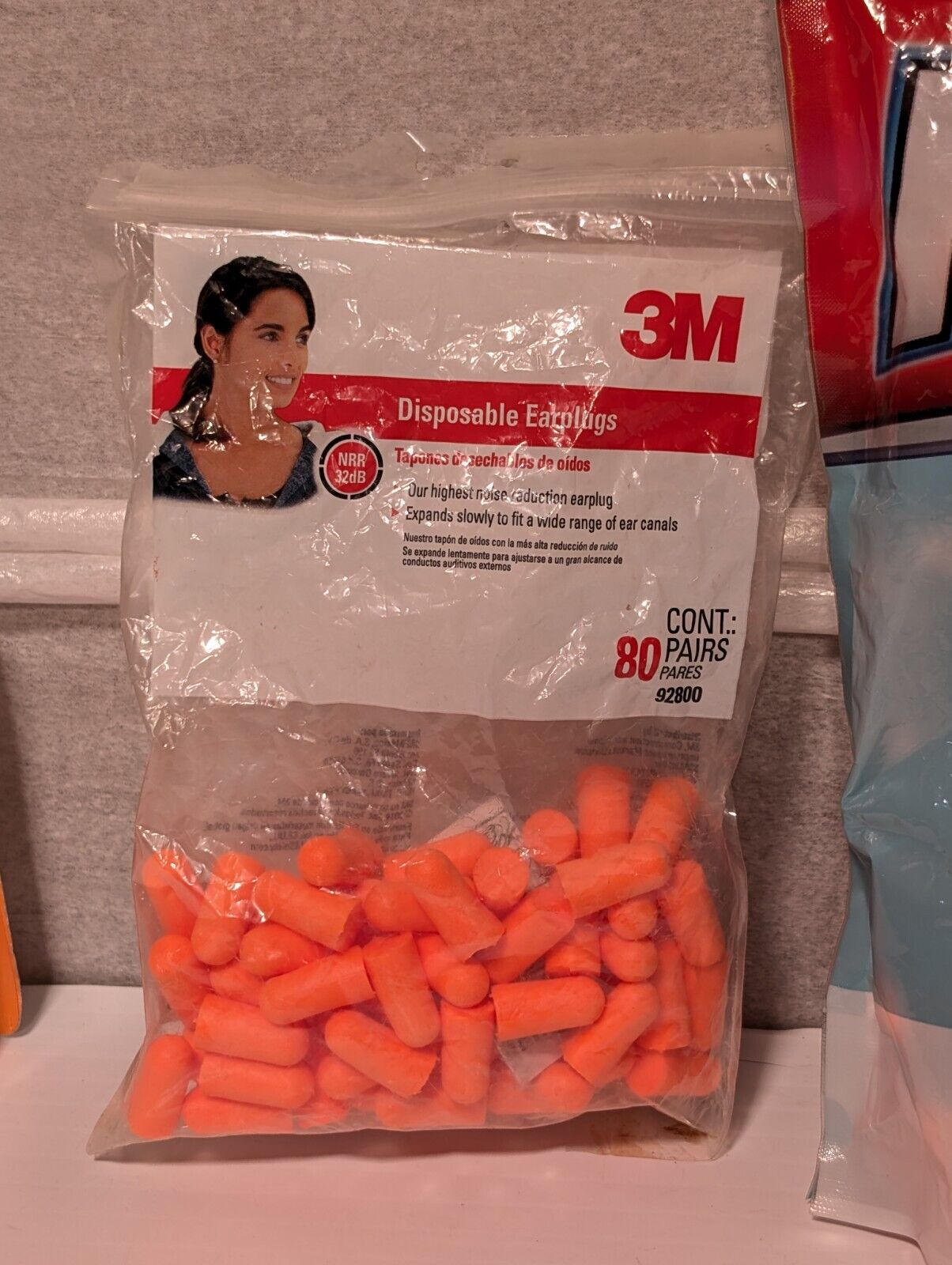 Lot of 19 Packs of 3M + Hearos Brand Disposable Earplugs