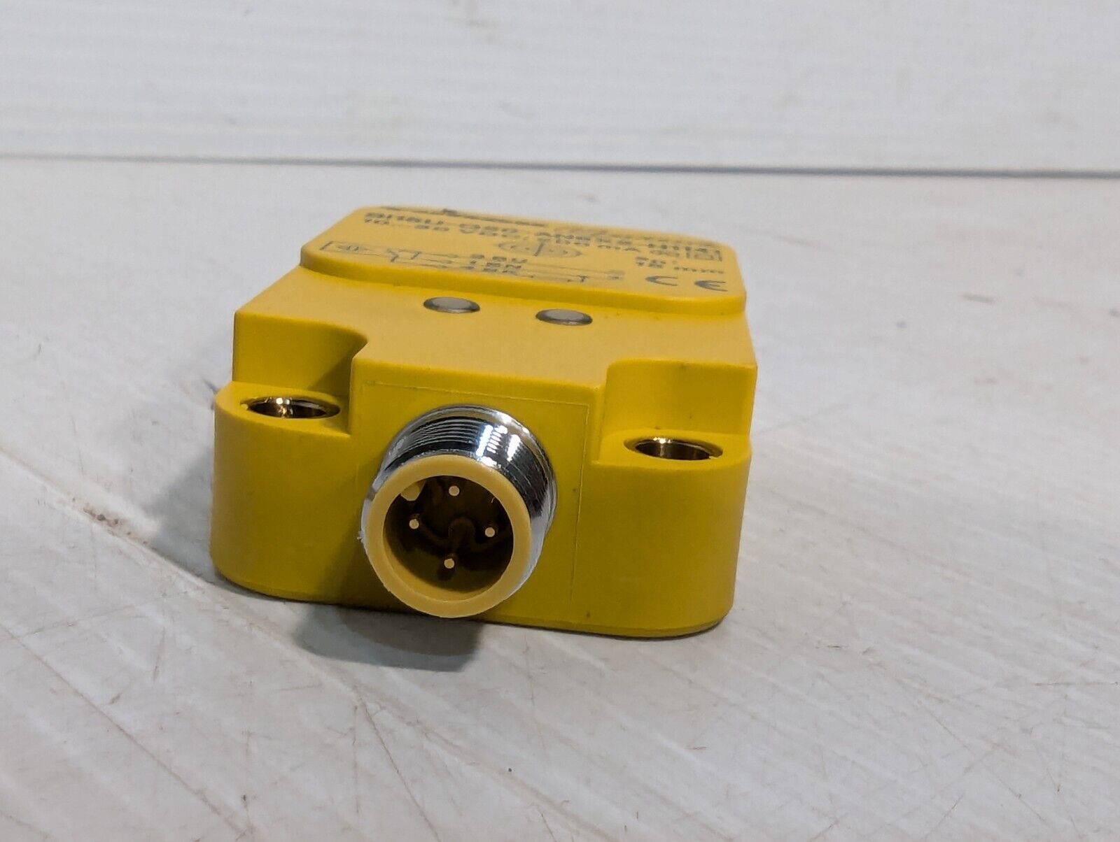 Turck Bi15U-Q20-AN6X2-H1141 Inductive Proximity Sensor, 15mm Range, 10-30VDC