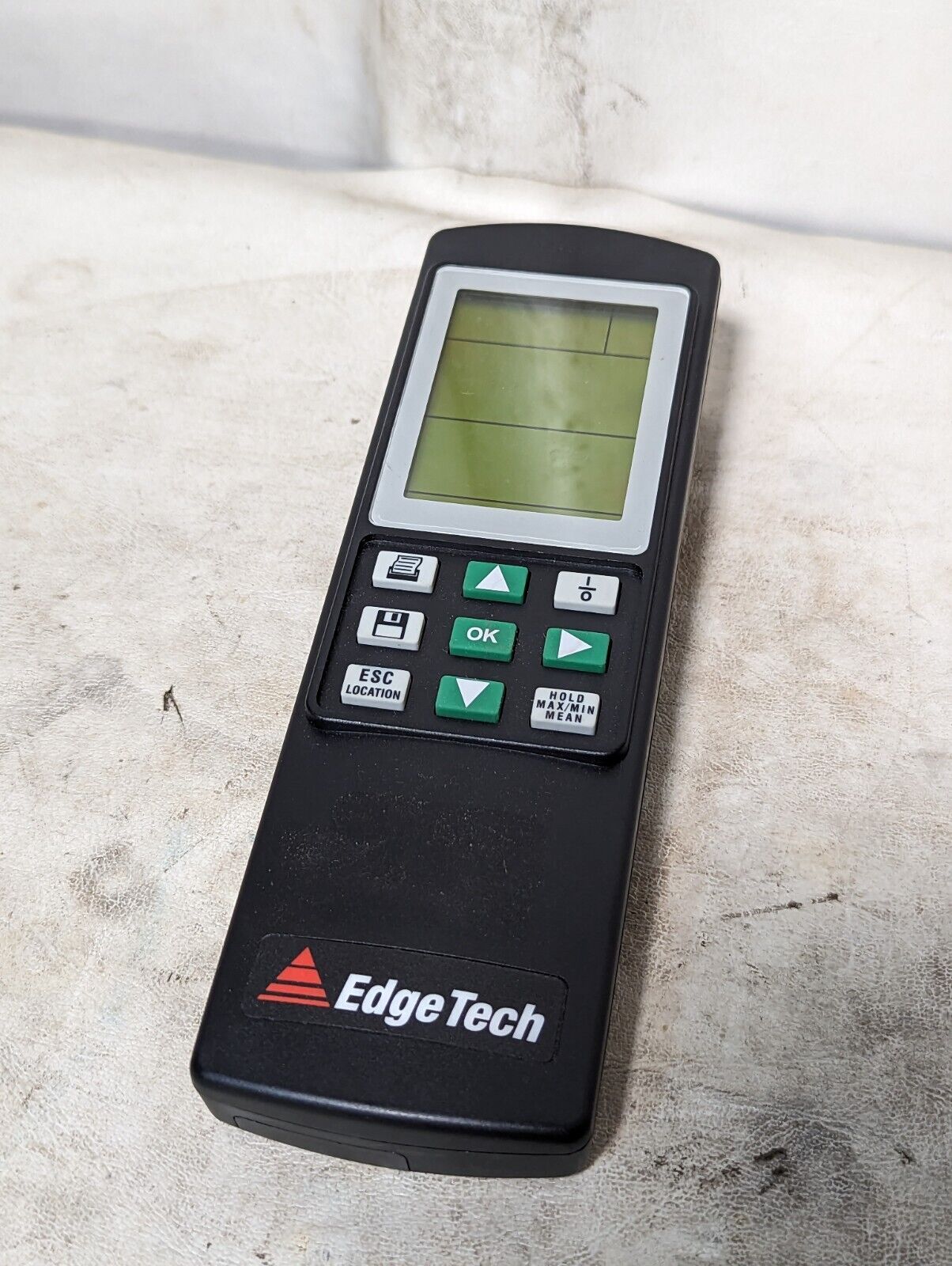 EdgeTech 0560 6450 professional meter/logger, analogous to Testo 645