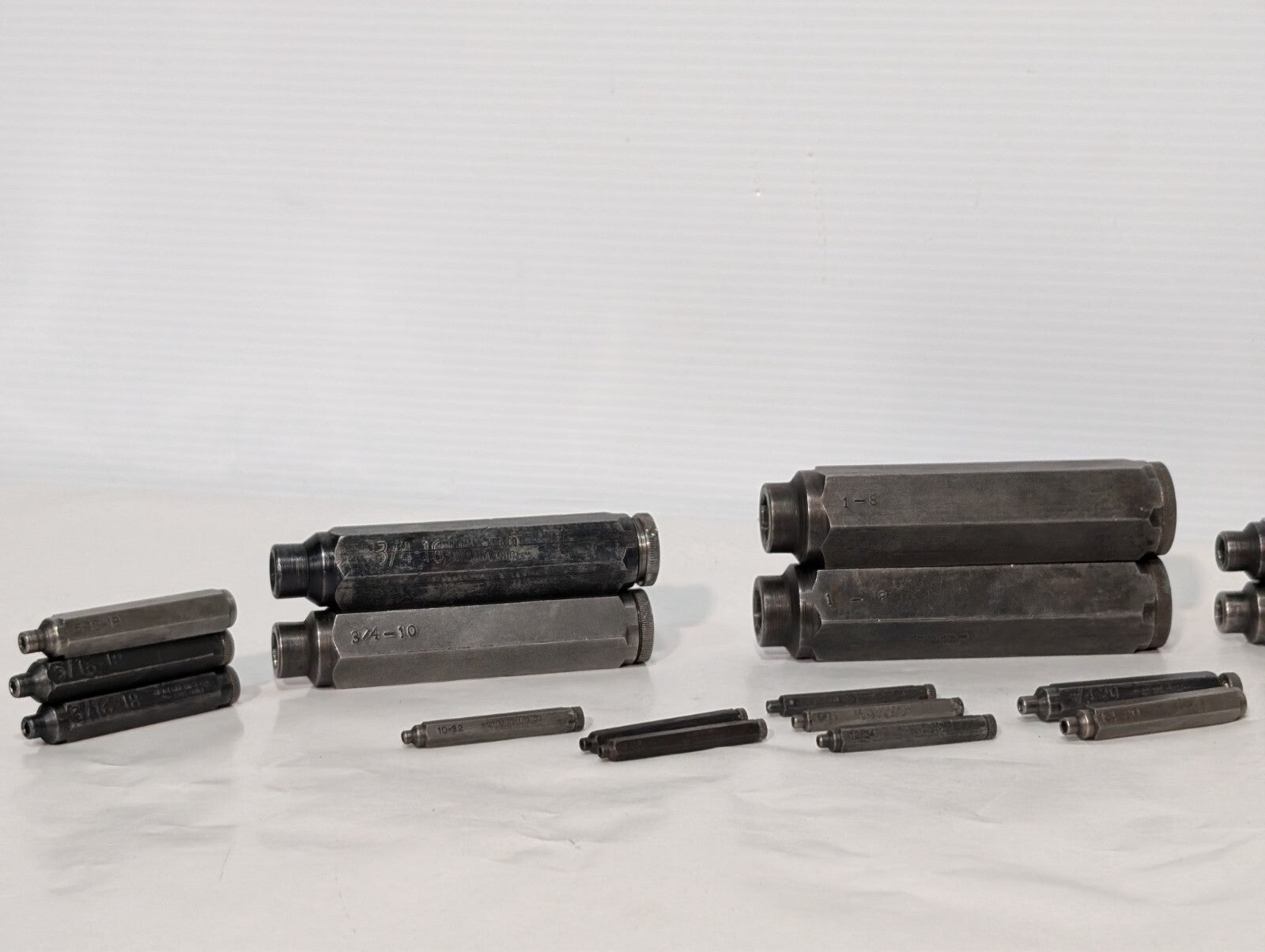 (25) Heimann Transfer Screw Incl. 3/8-16, 1-2-13, 5-8-11, etc. See photos+desc.