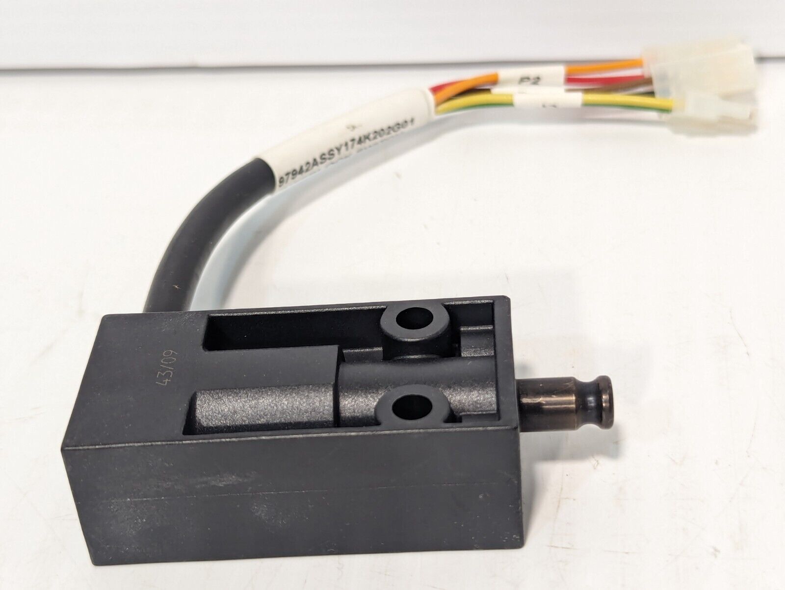 163X416H01 NG Excess Interlock Switch 24V 5W 2 N/O 1 N/C - Free Shipping
