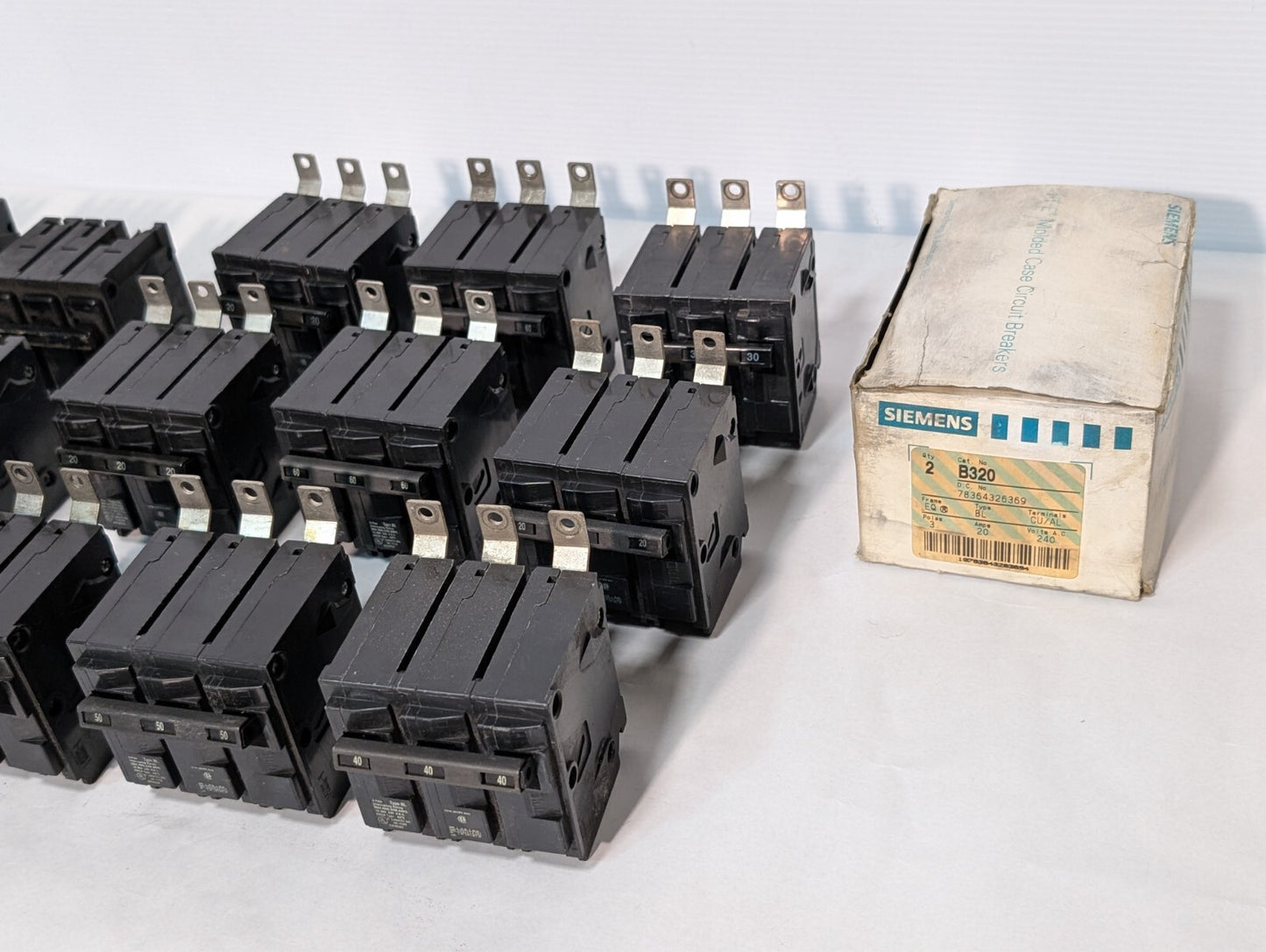 (19) Siemens 3-Pole Circuit Breakers, B- and BL- Type, 15A 20A 30A 40A 50A 60A