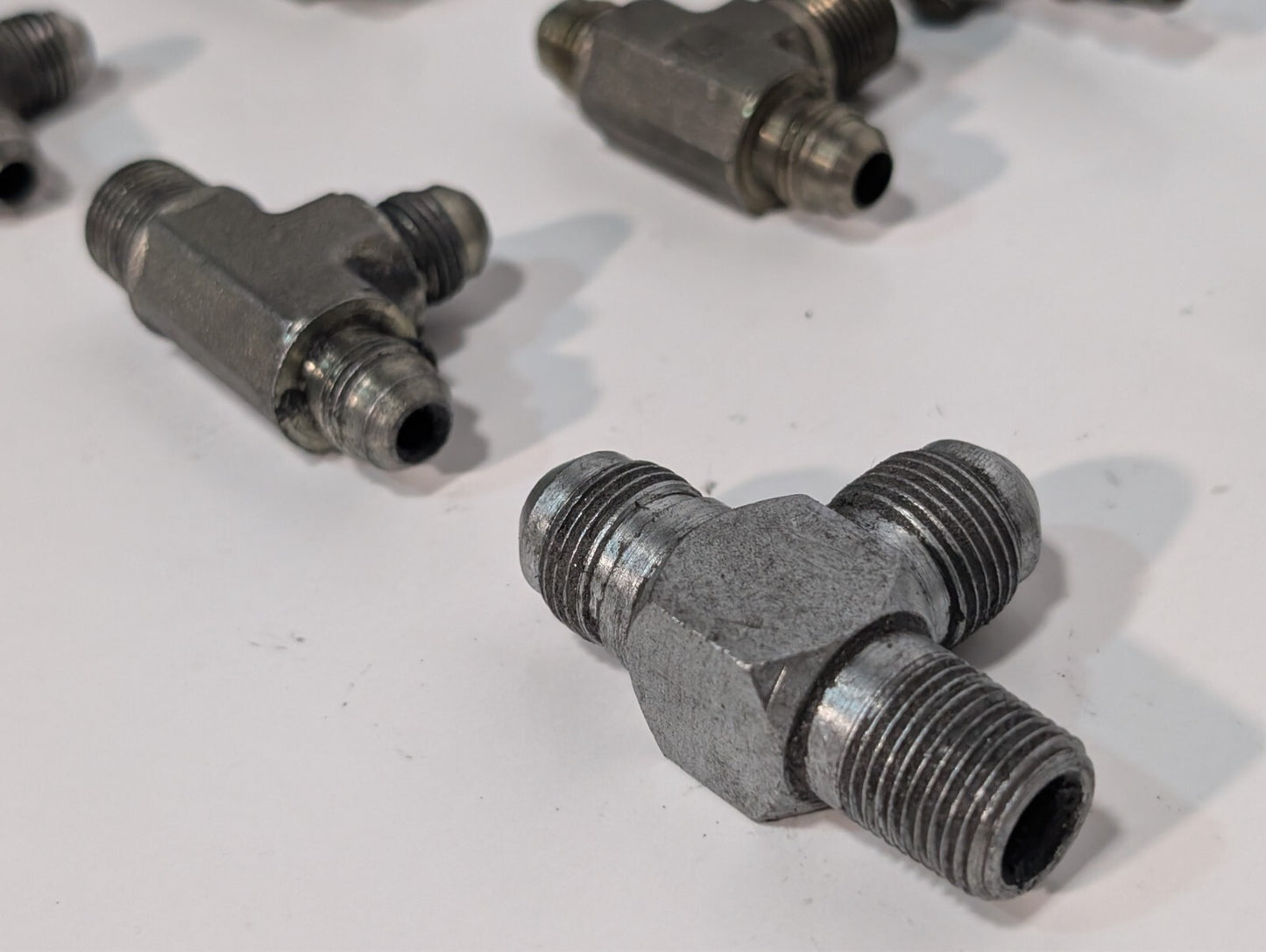 (33) Swivel Nut, Steel Flare, Compression Tee Branch Fittings